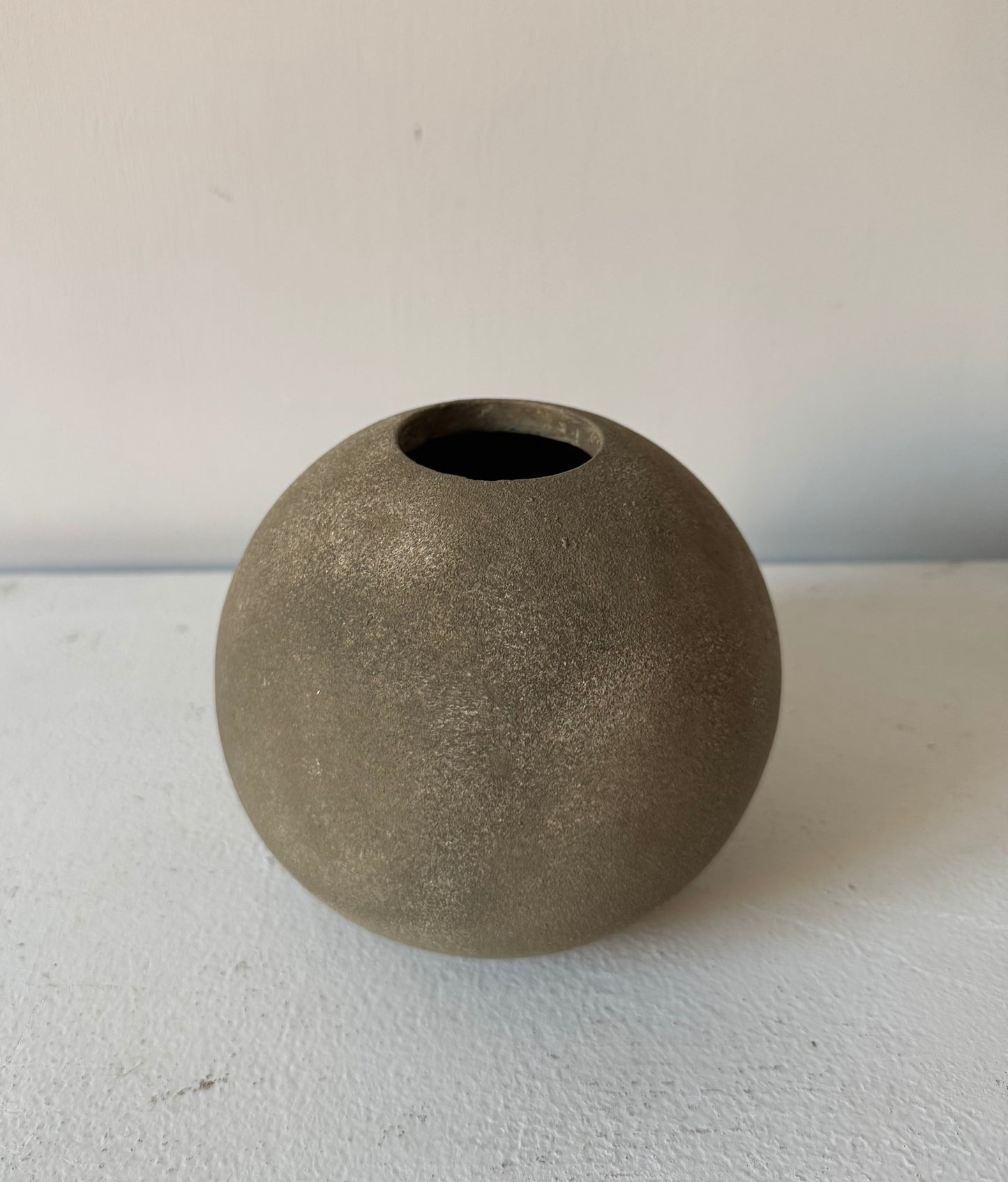 EARTH | earthy brown round ball vase