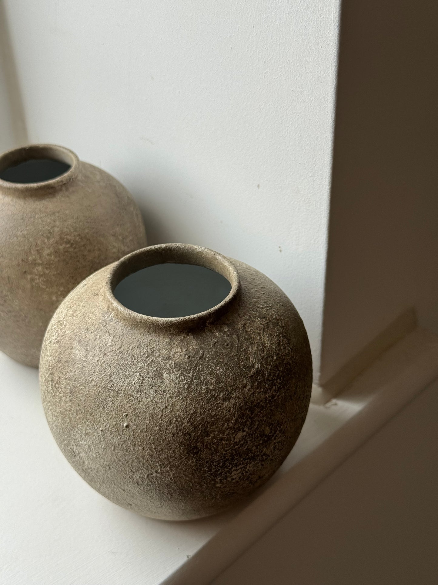 Up-cycled | earthy beige small rounded textured vase