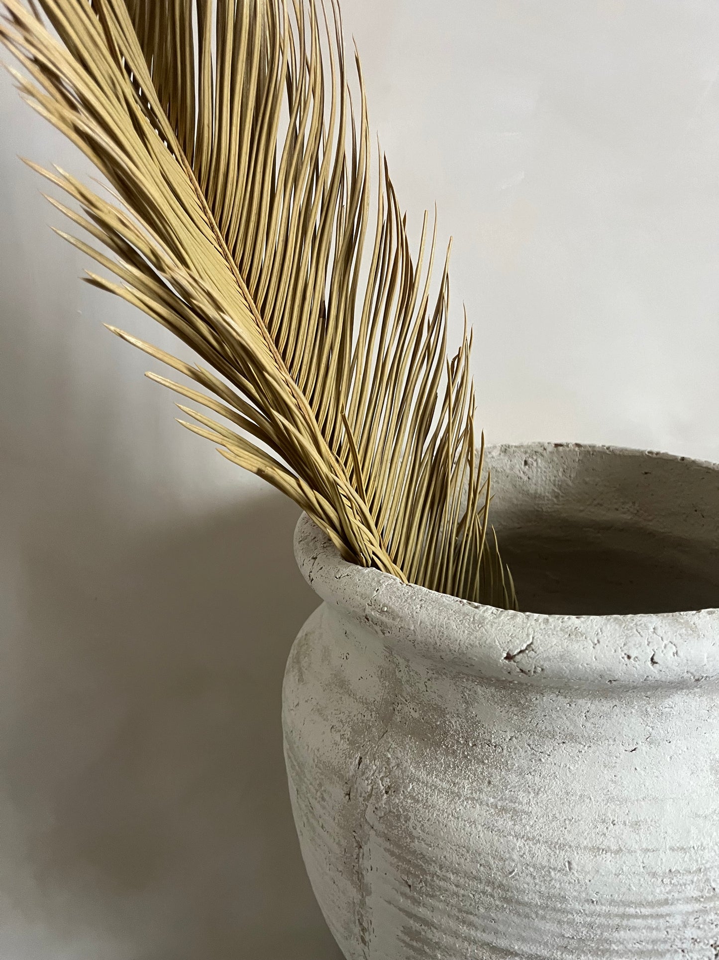 CLOUD | large neutral rustic vessel