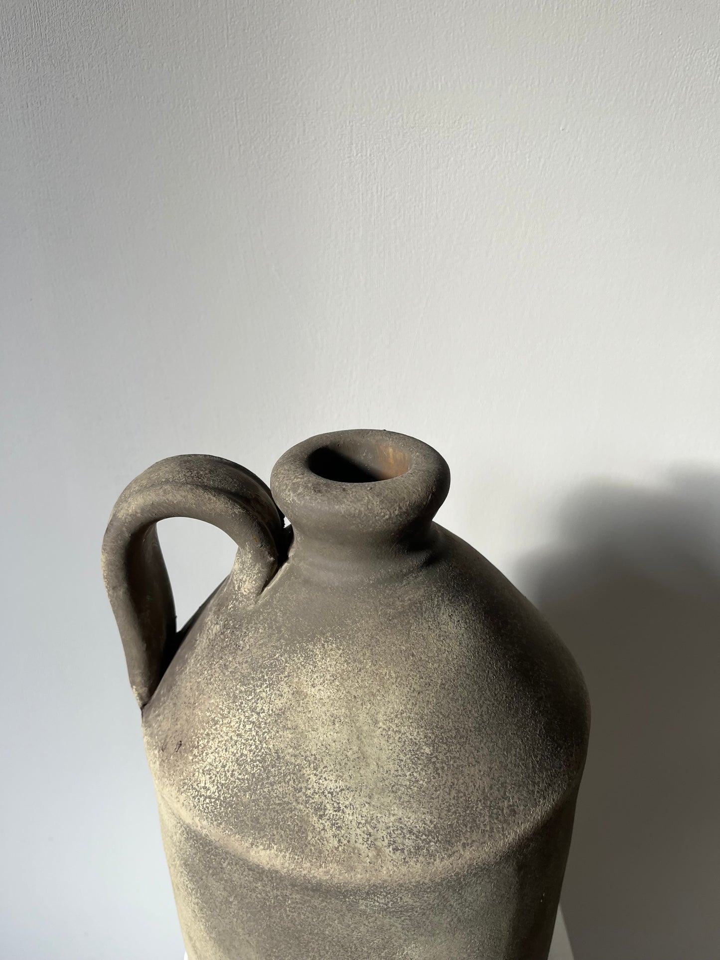 EARTH | large earthy brown rustic handled pot