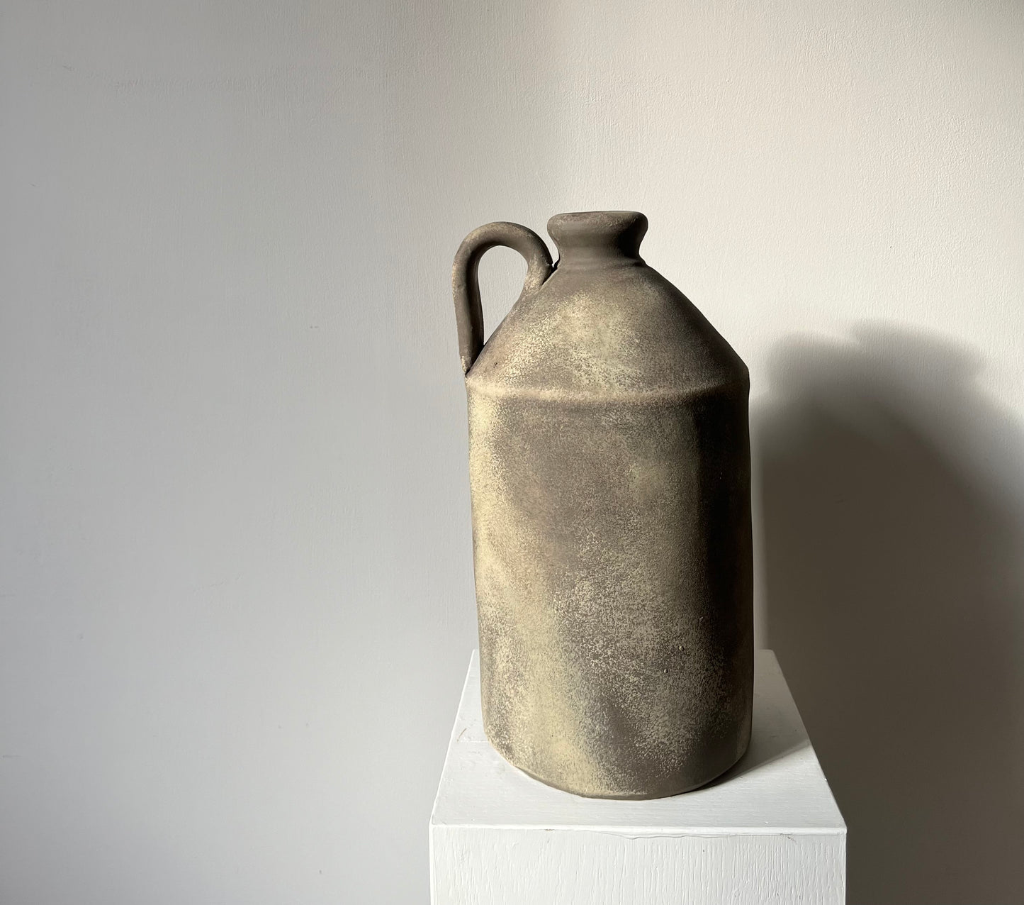 EARTH | large earthy brown rustic handled pot