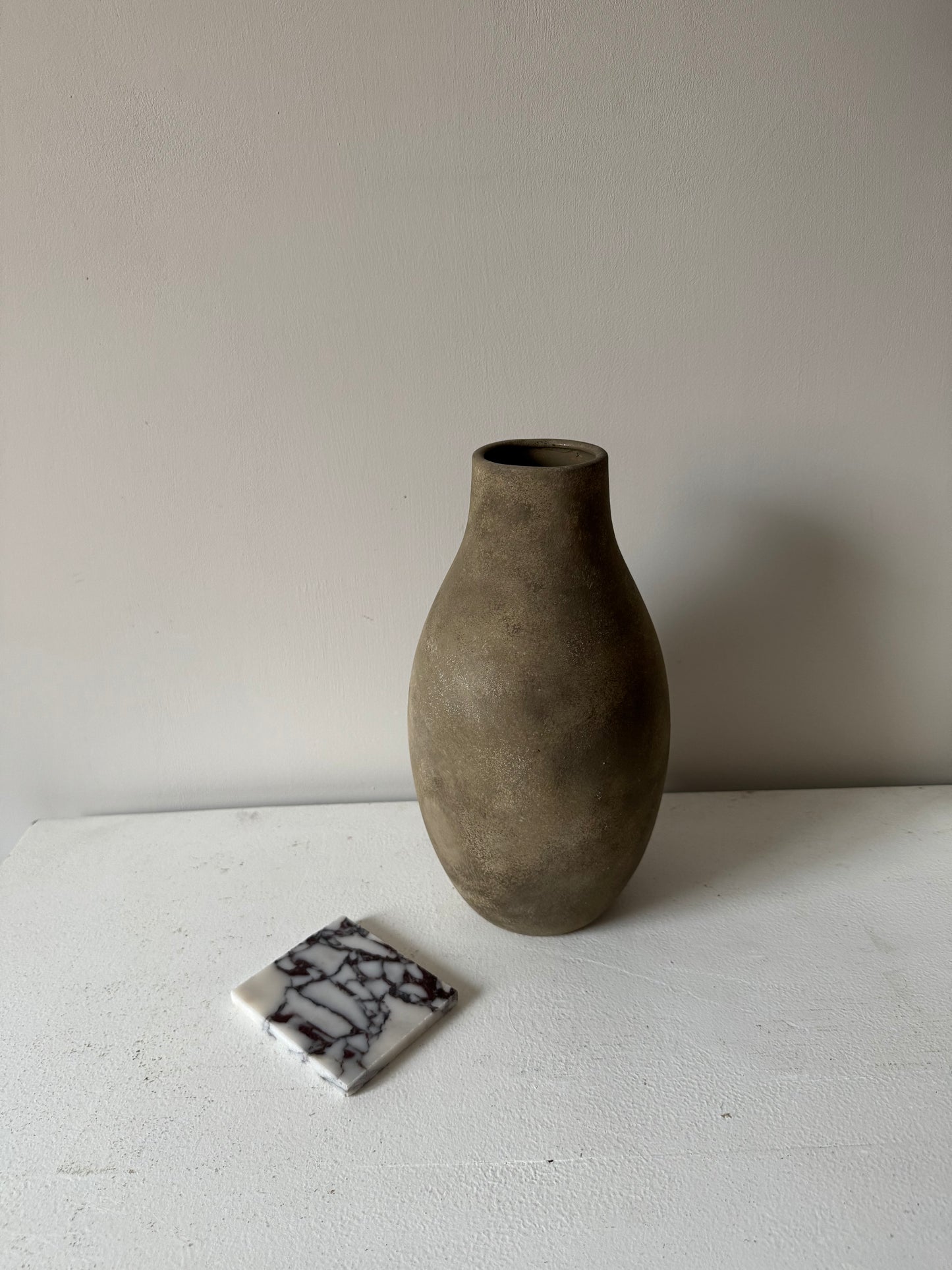 EARTH | warm earthy brown tapered vase