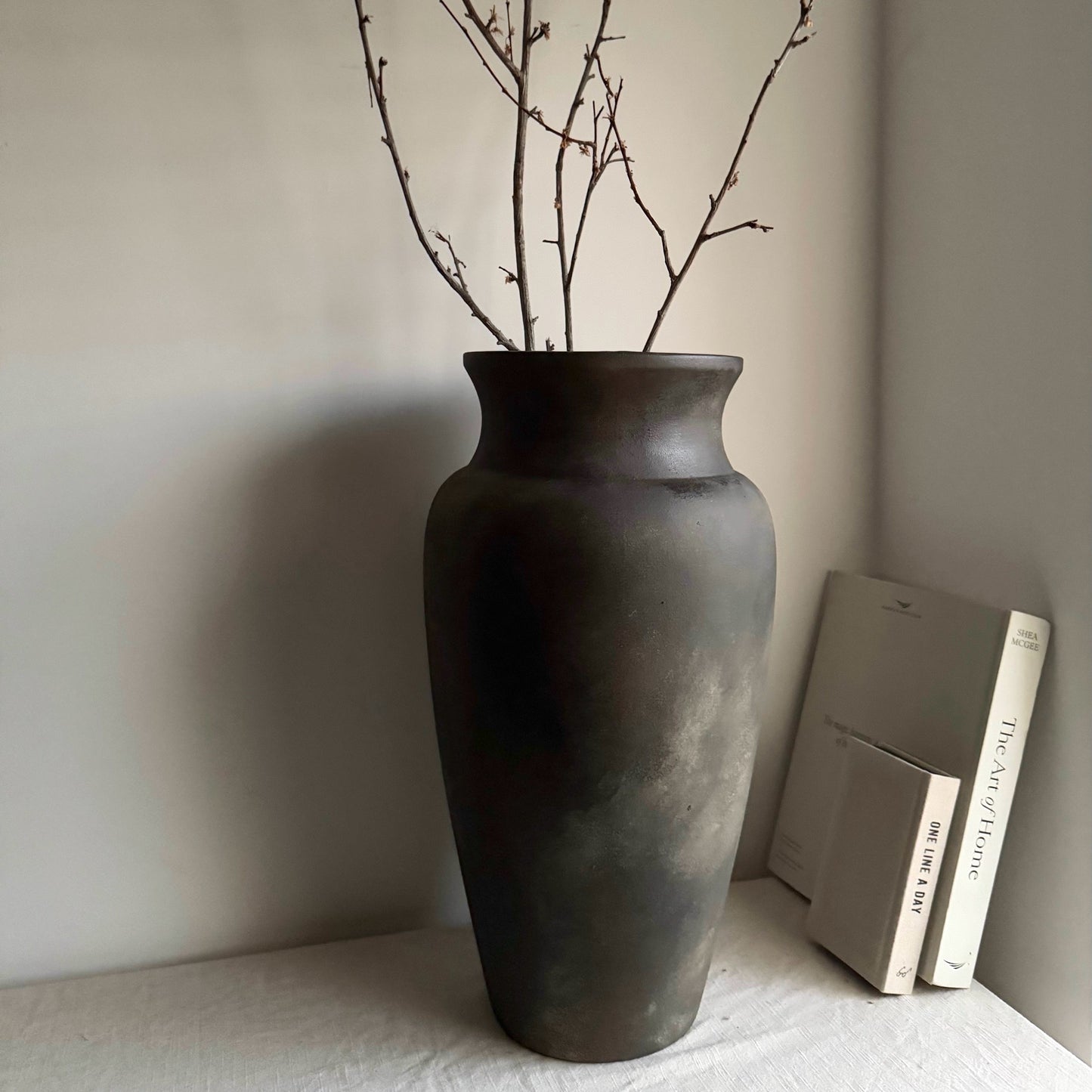 EARTH | XL black brown earthy floor vase