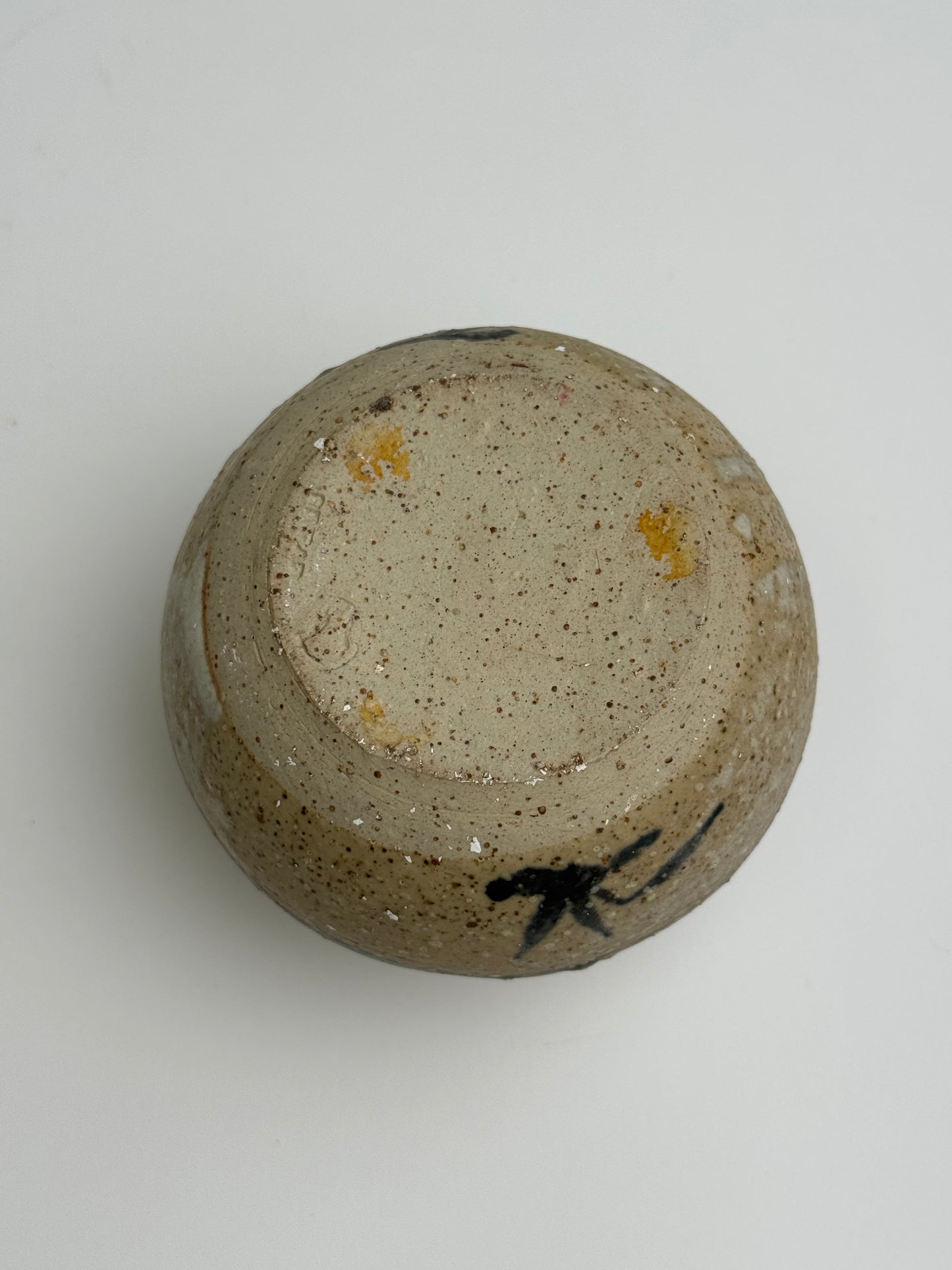 Vintage Earthenware Rounded Patterned Pot