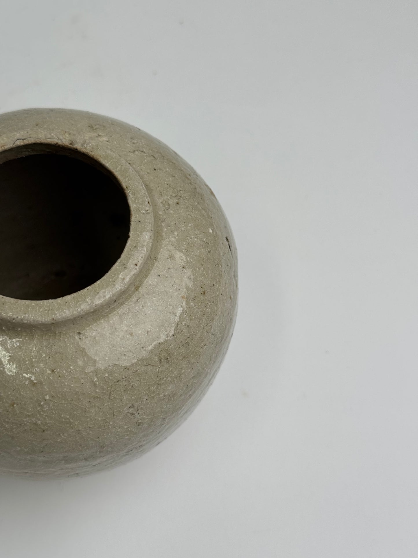 Oatmeal Glaze Antique Ginger Jar