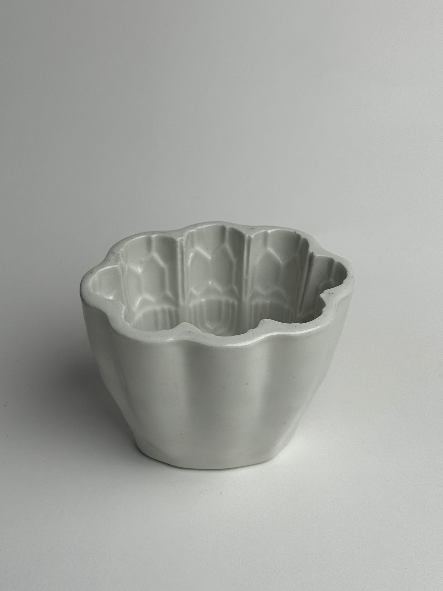 Scalloped Vintage Jelly Mould