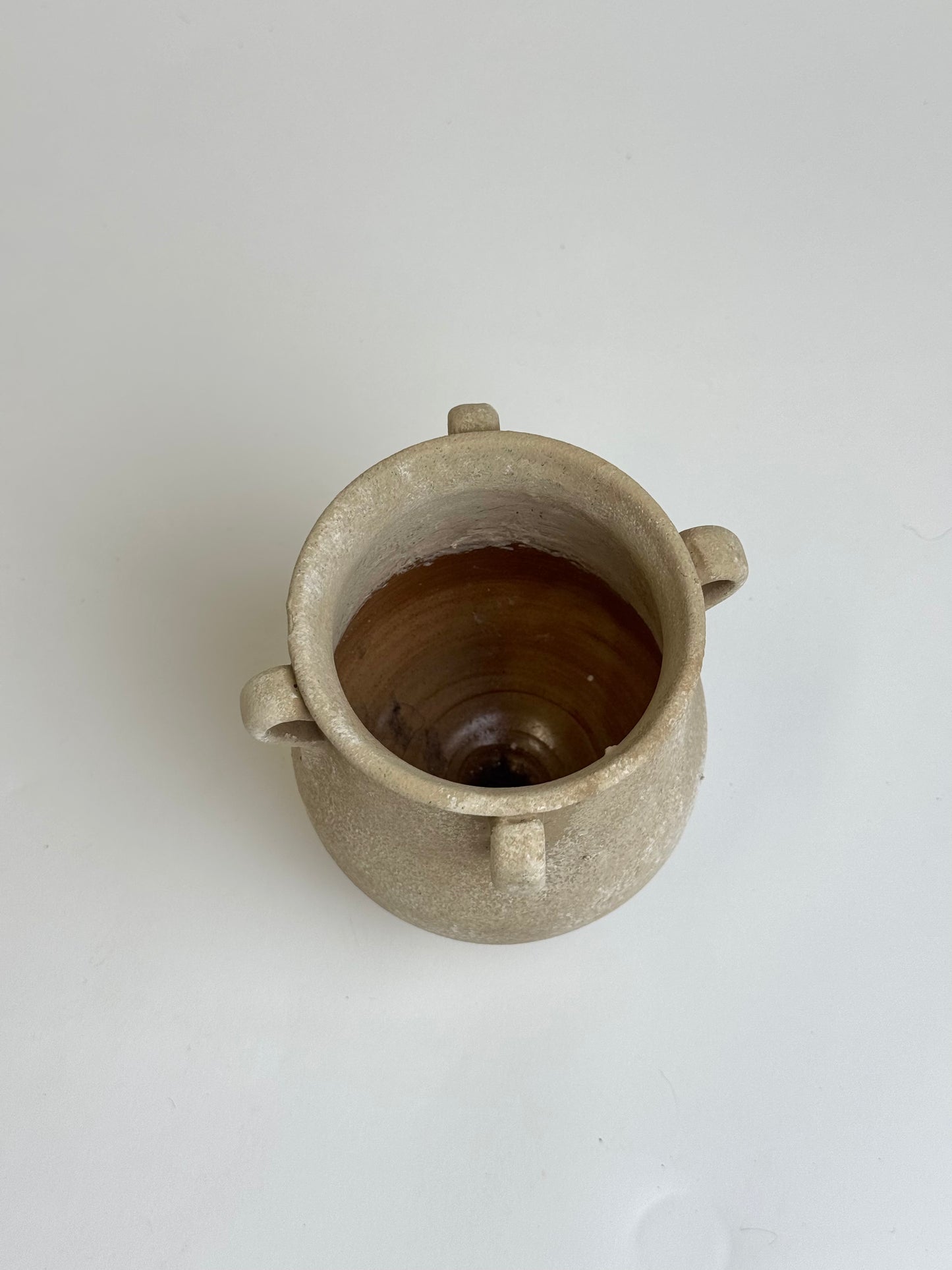 Up-cycled | Warm beige stone effect handled pot