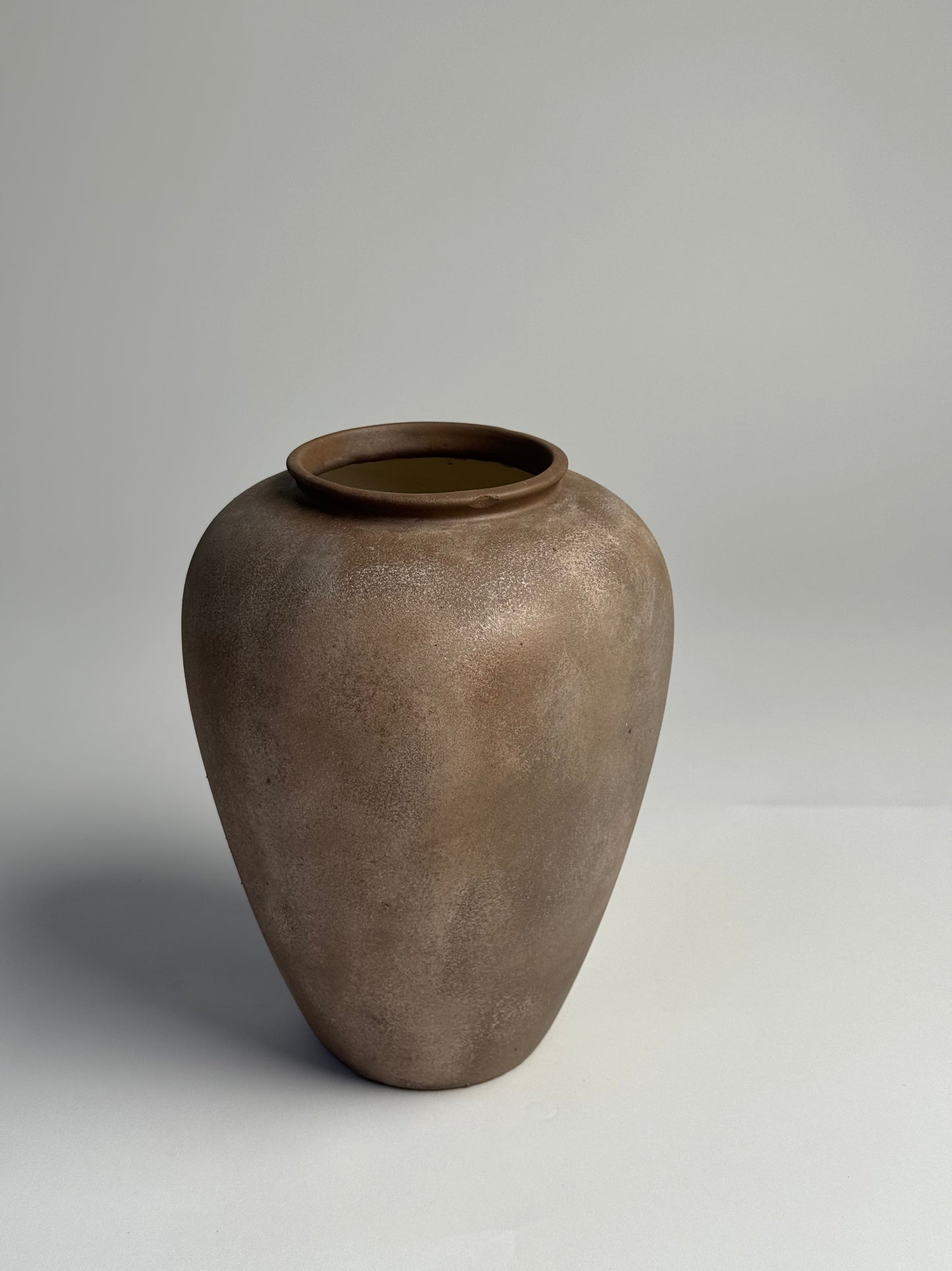 Up-cycled | WATERTIGHT warm beige earthy clay-like urn