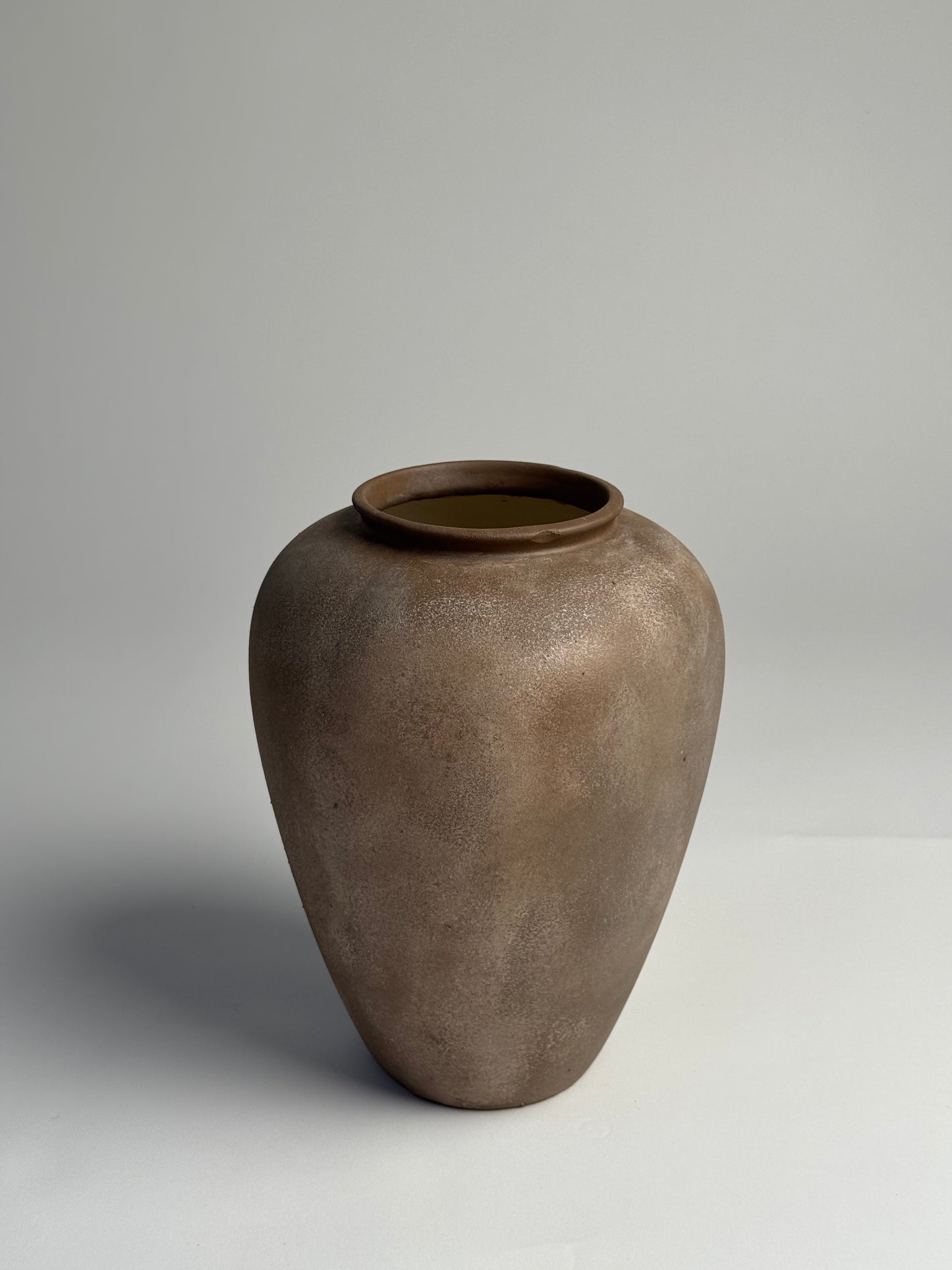 Up-cycled | WATERTIGHT warm beige earthy clay-like urn
