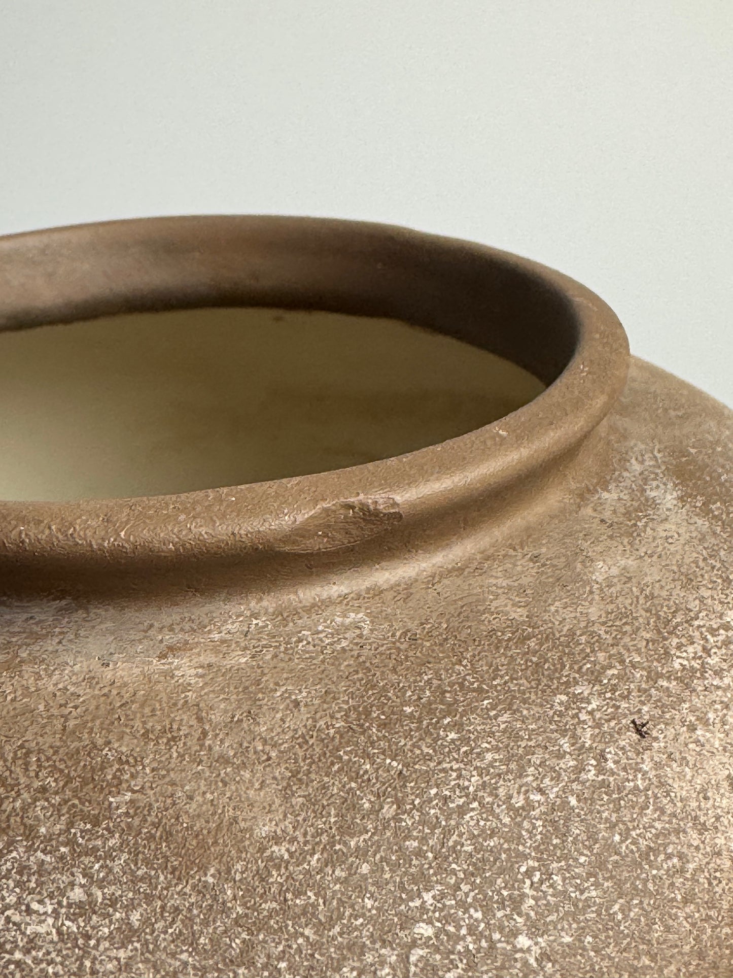 Up-cycled | WATERTIGHT warm beige earthy clay-like urn