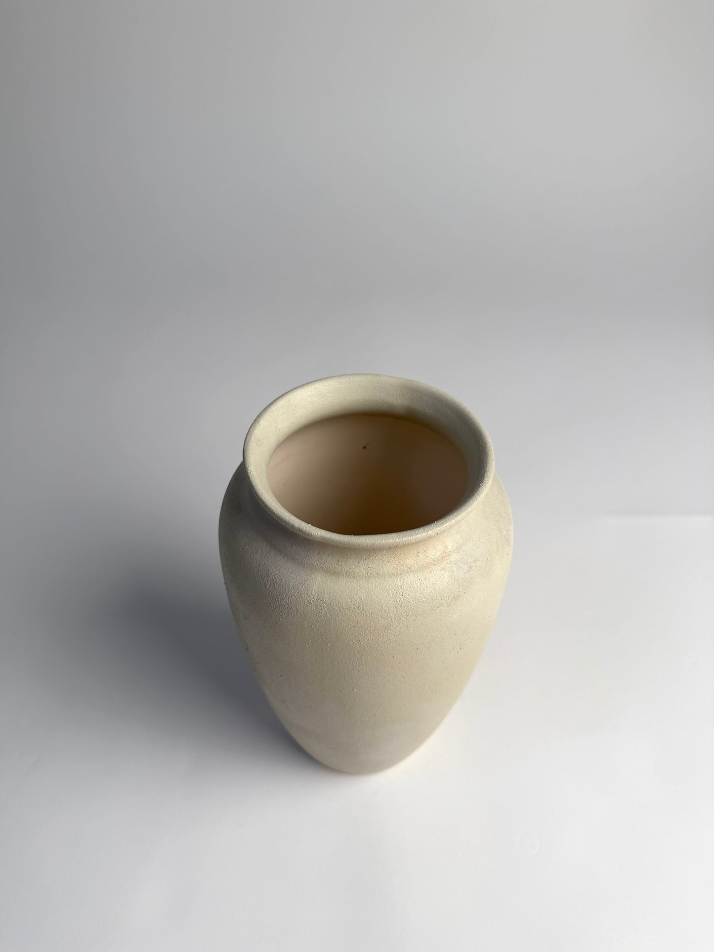Up-cycled | WATERTIGHT creamy light beige classic slim urn
