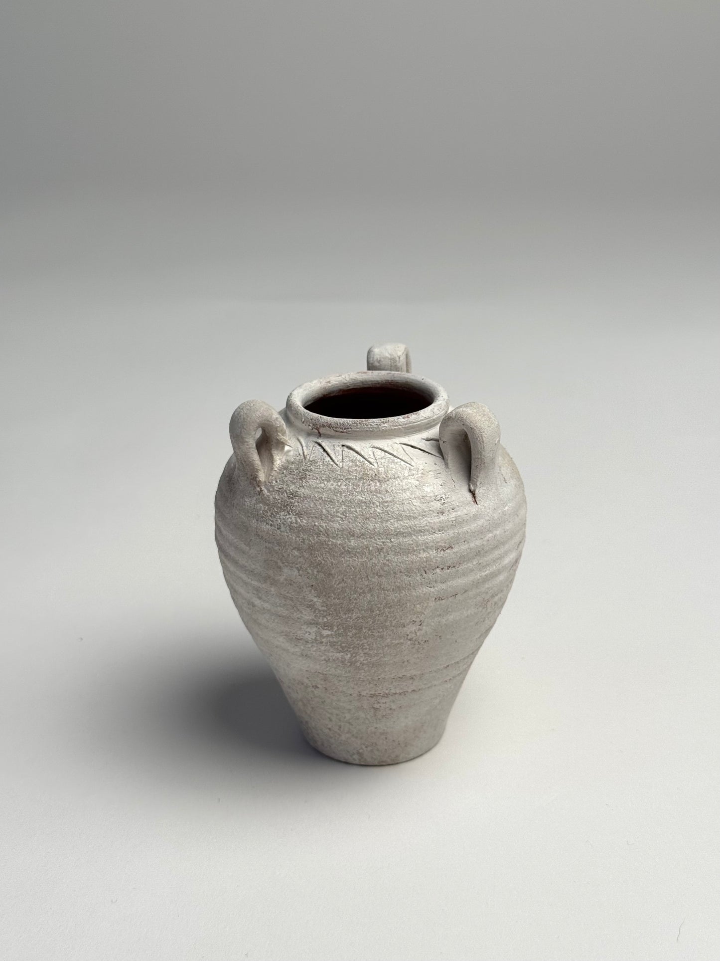 Up-cycled | small off-white tri-handle amphora