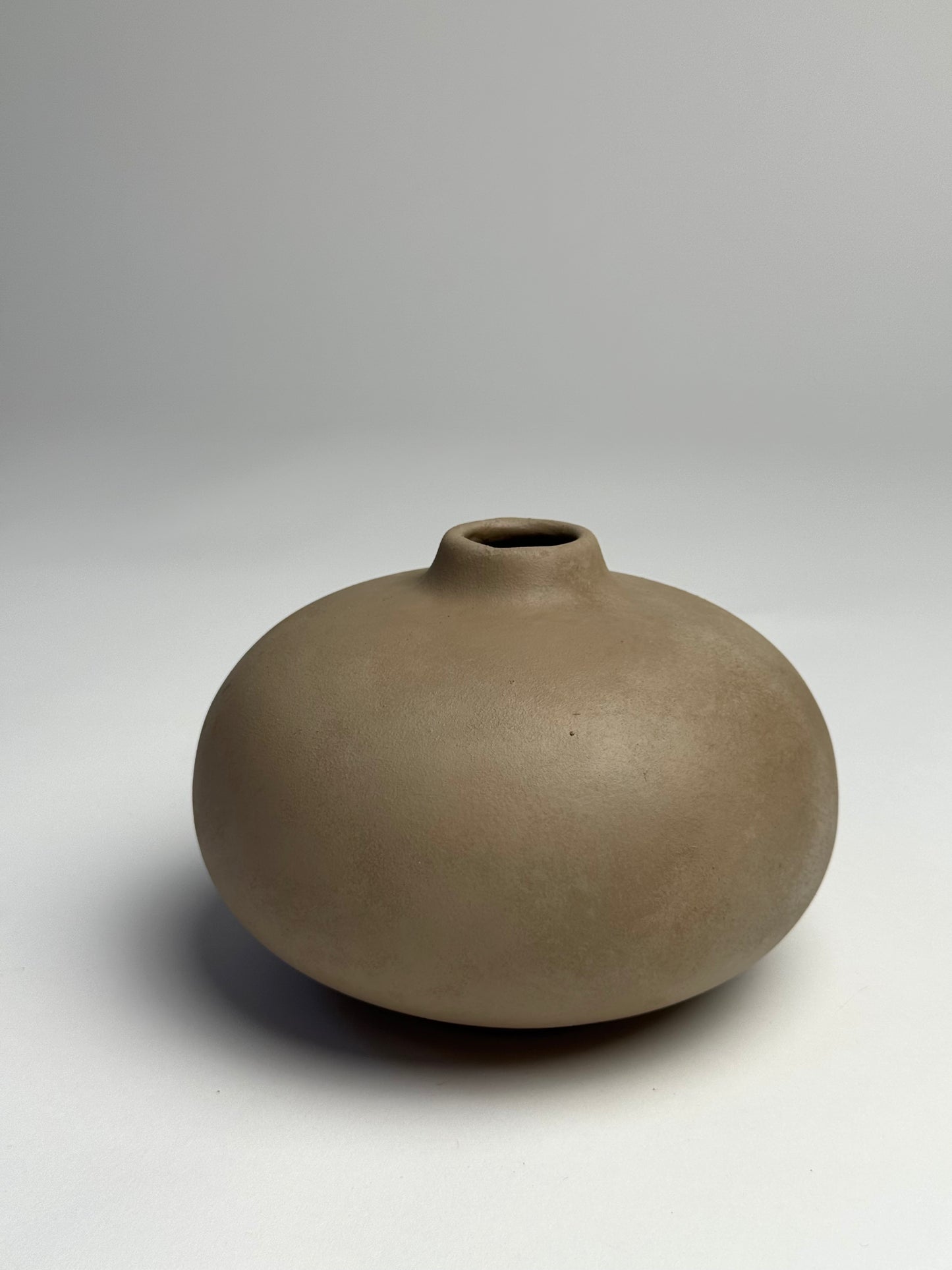 Up-cycled | warm beige smooth low rounded vase