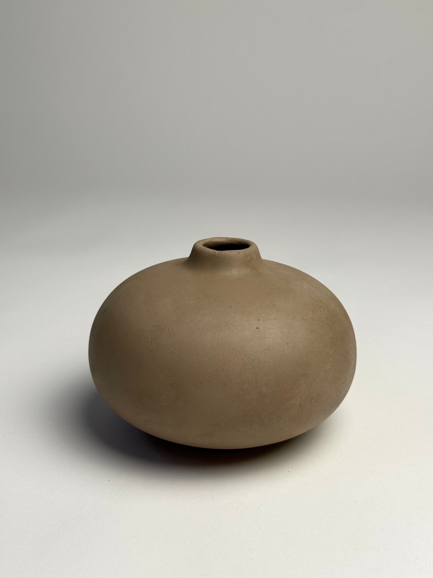 Up-cycled | warm beige smooth low rounded vase