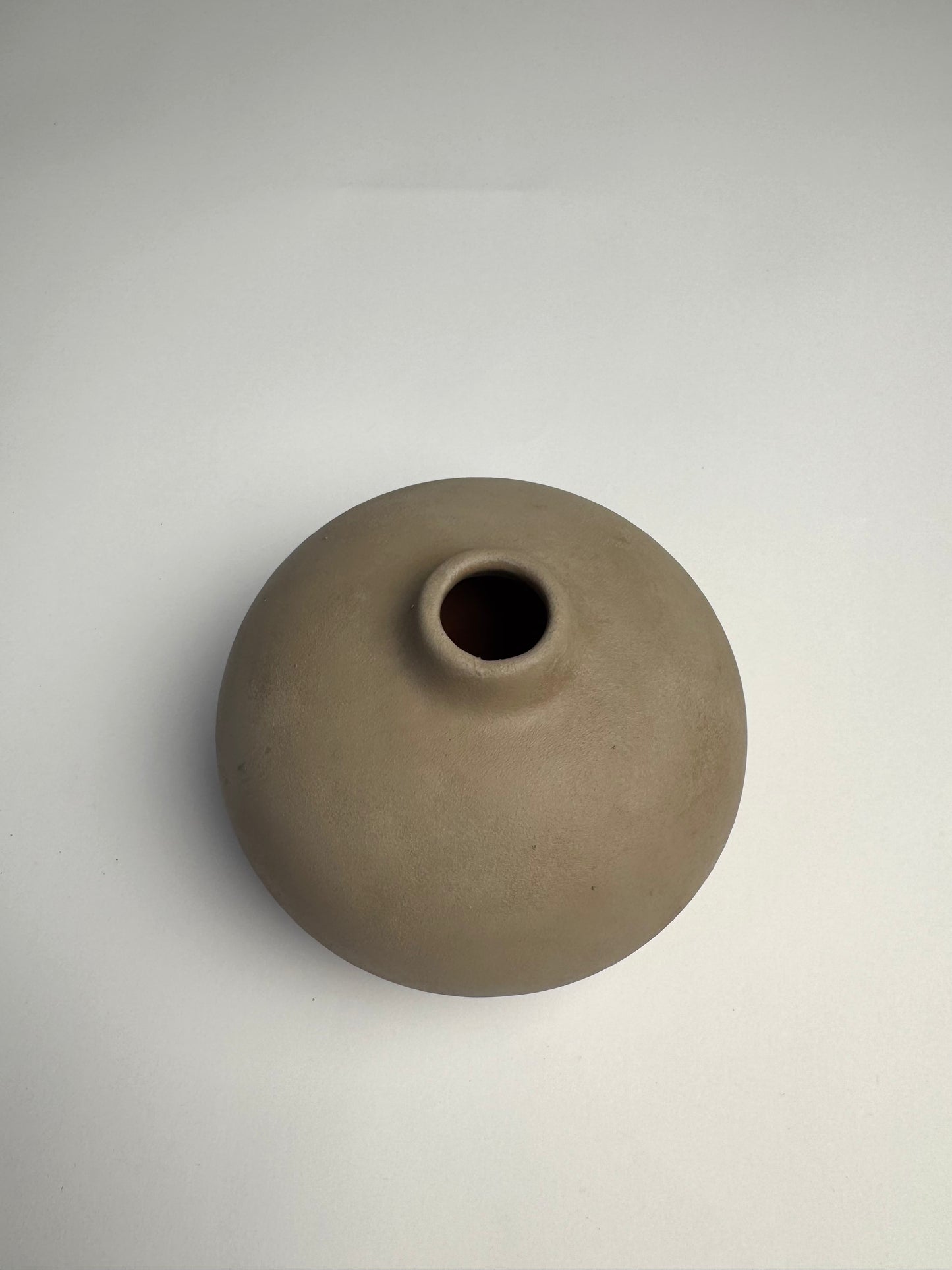 Up-cycled | warm beige smooth low rounded vase
