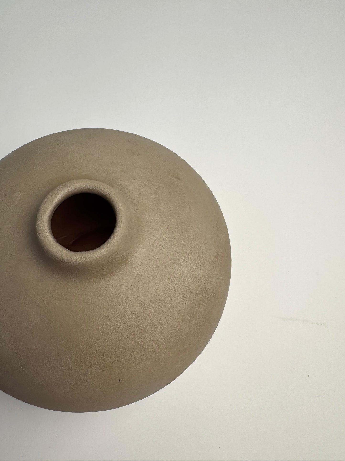Up-cycled | warm beige smooth low rounded vase