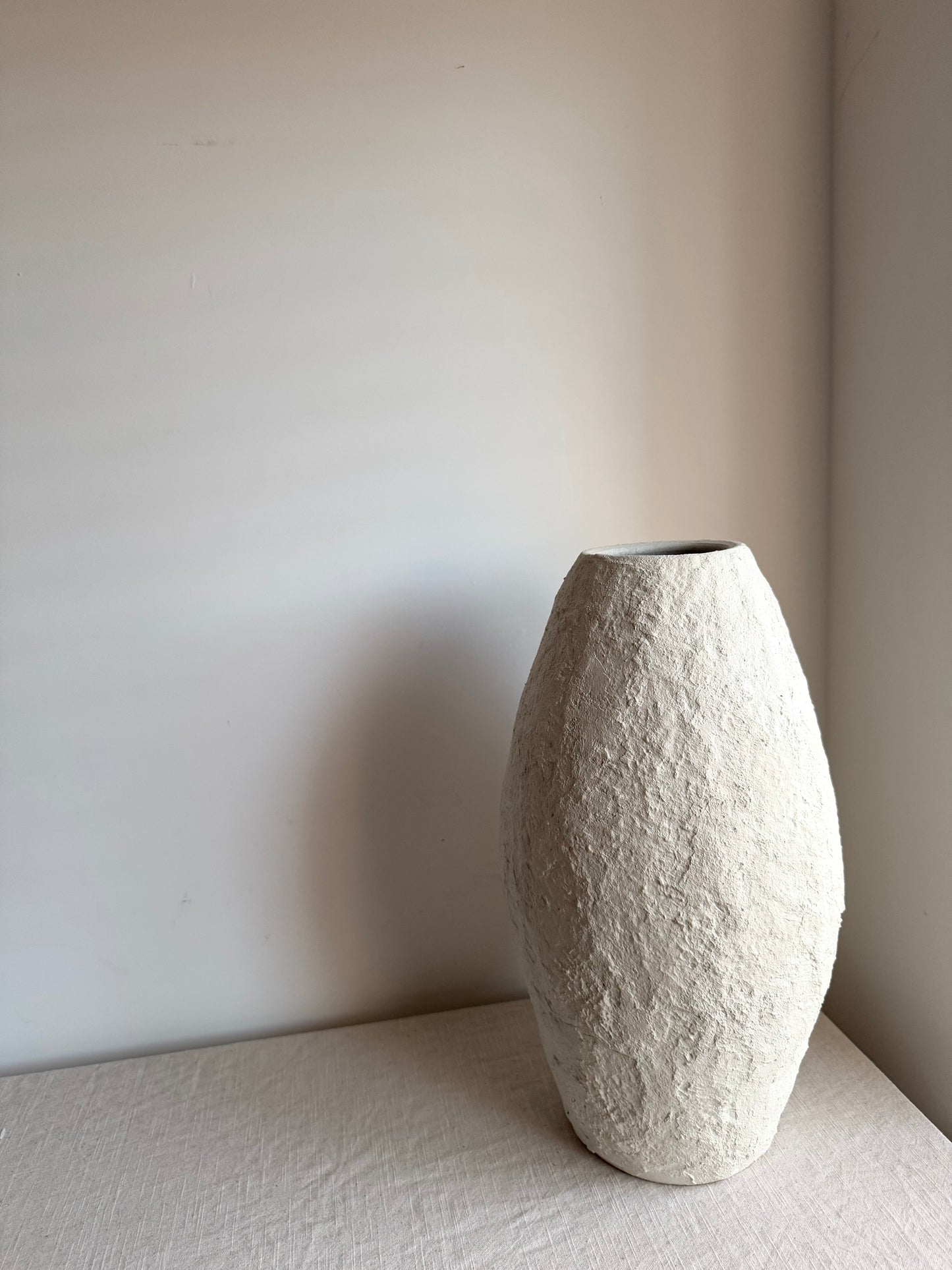 CLOUD | textured off-white/light beige large tapered vase