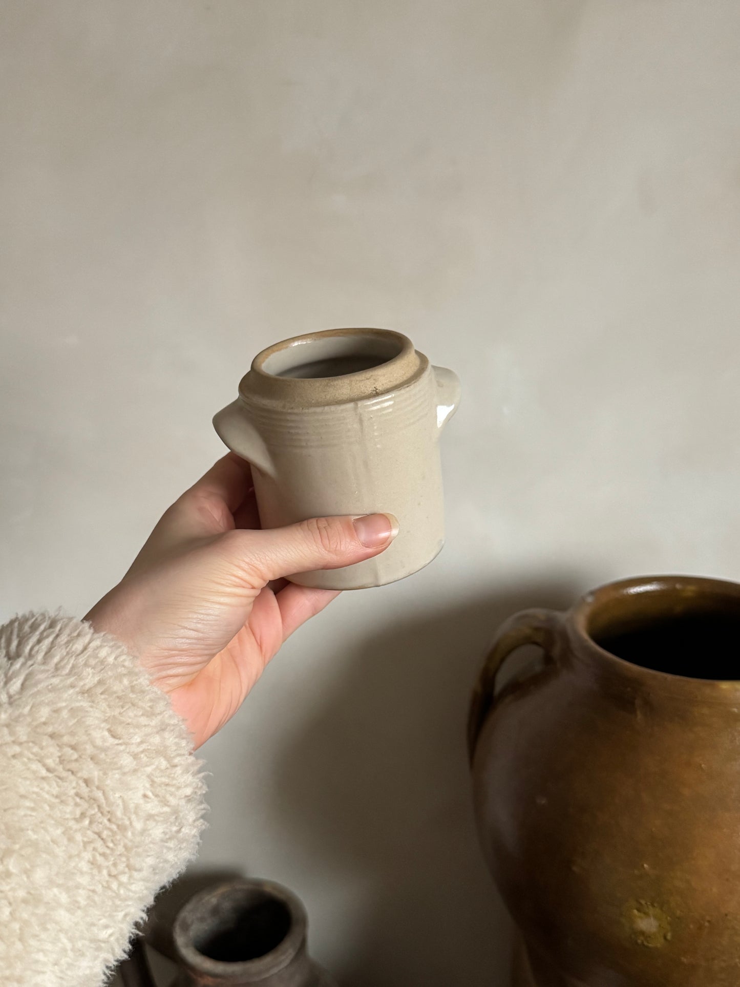 Small Cream French Cofit Pot