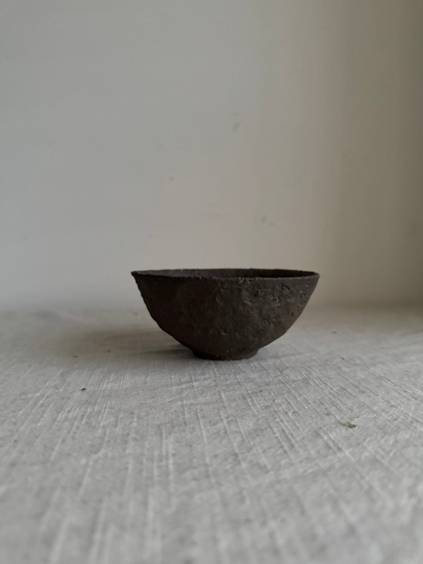 Up-cycled | small neutral textured decorative bowls