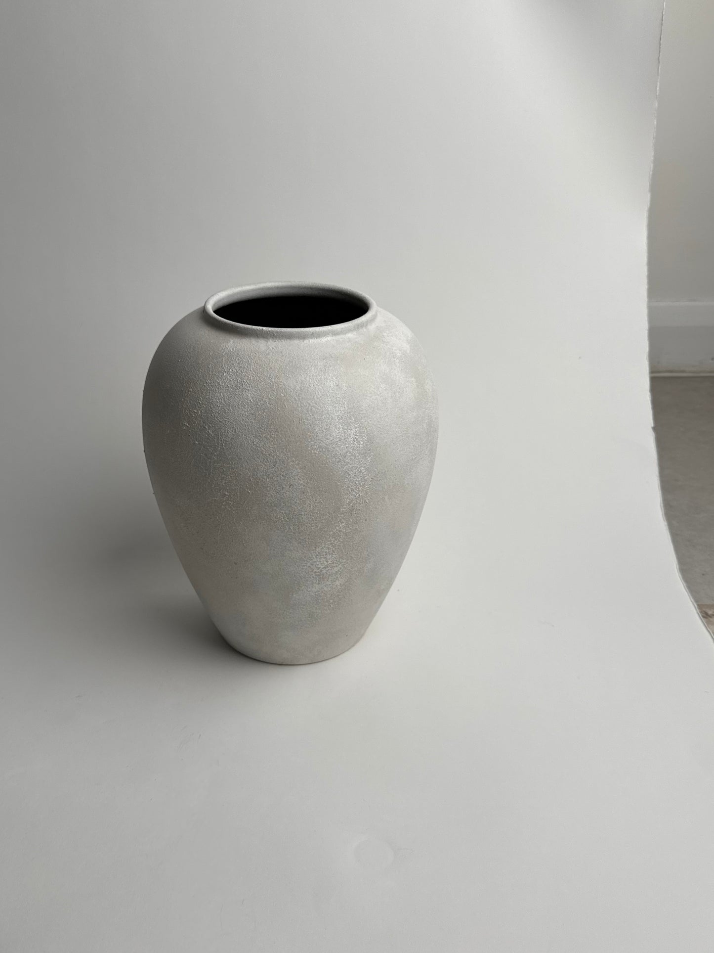 Up-cycled | WATERTIGHT large ivory white stone effect vase