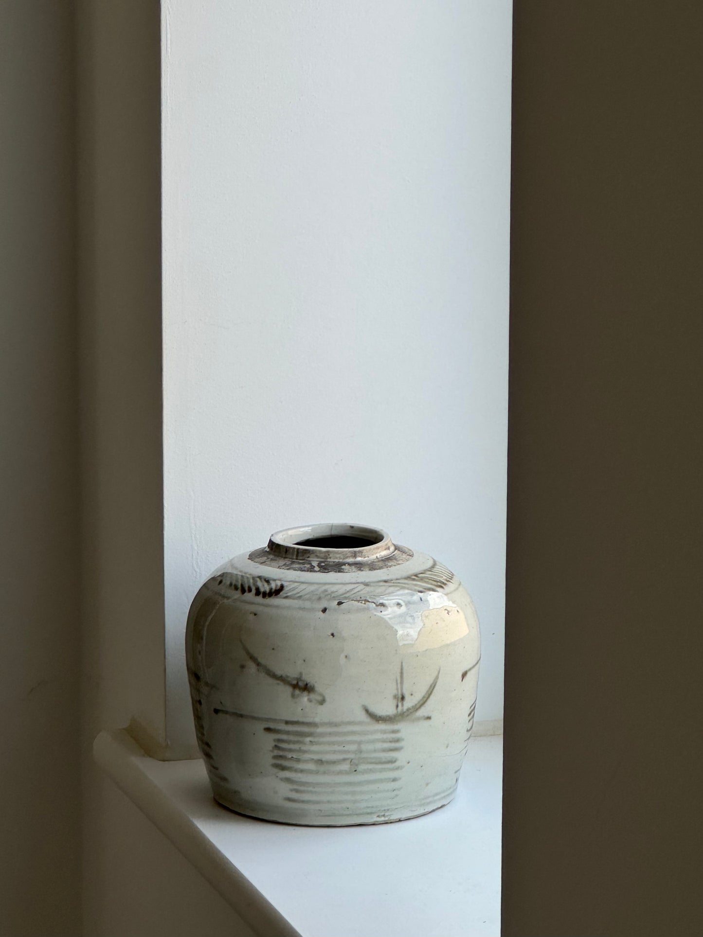 Antique Chinese Ginger Jar