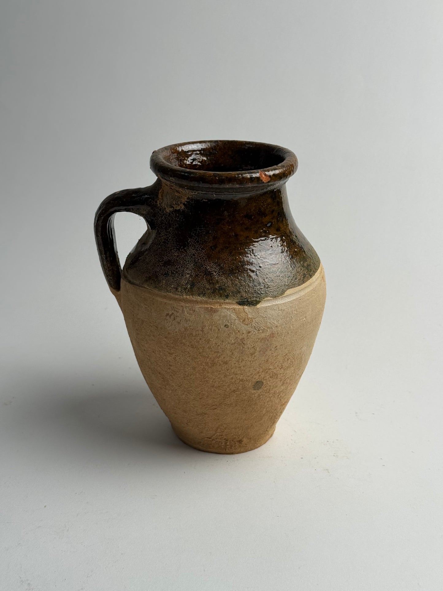 Two Toned Rich Brown Turkish Vessel