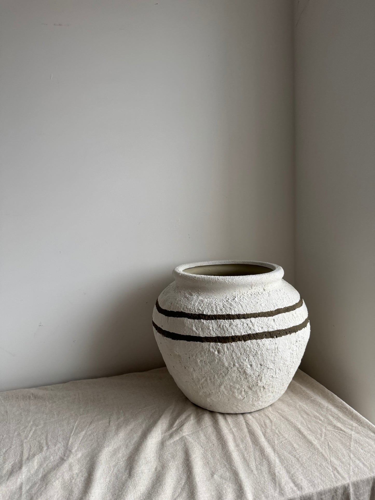 CLOUD | large round textured line detail white urn
