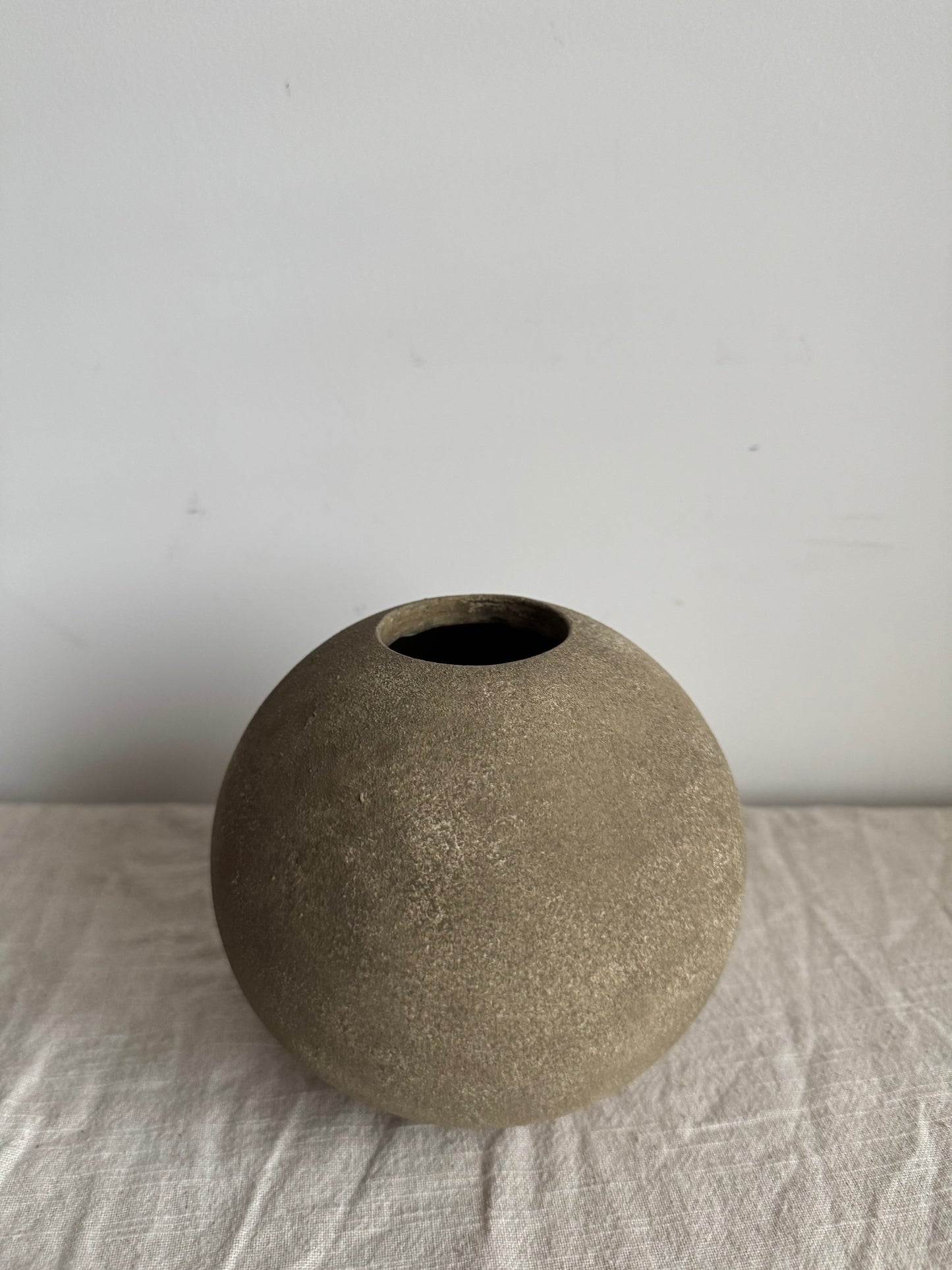 EARTH | earthy brown round ball vase