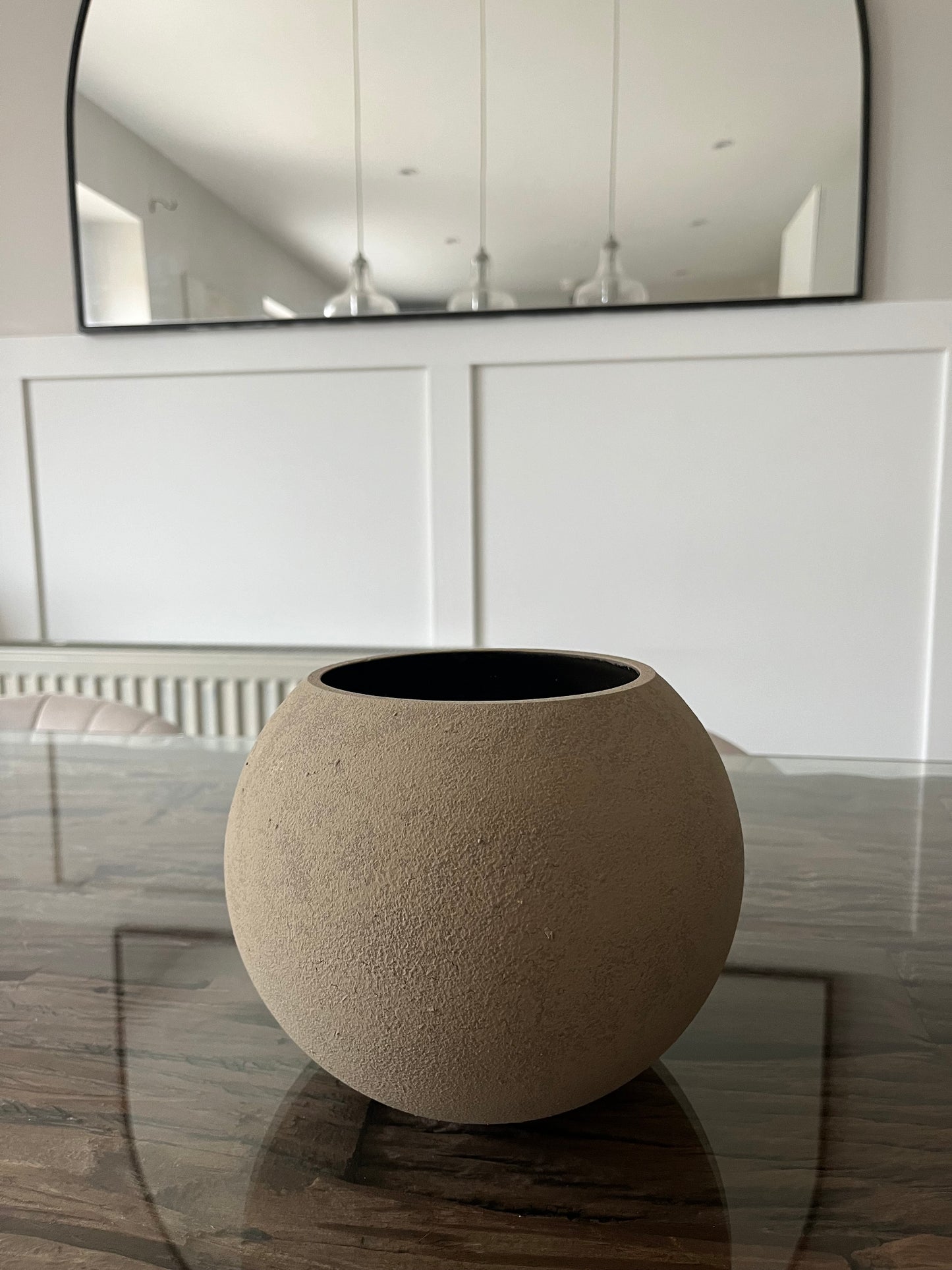 EARTH  |  light earthy brown rounded vase