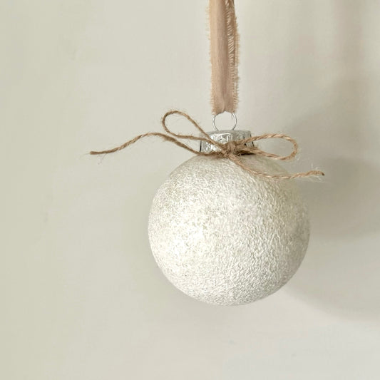 Rustic up-cycled bauble OFF - WHITE