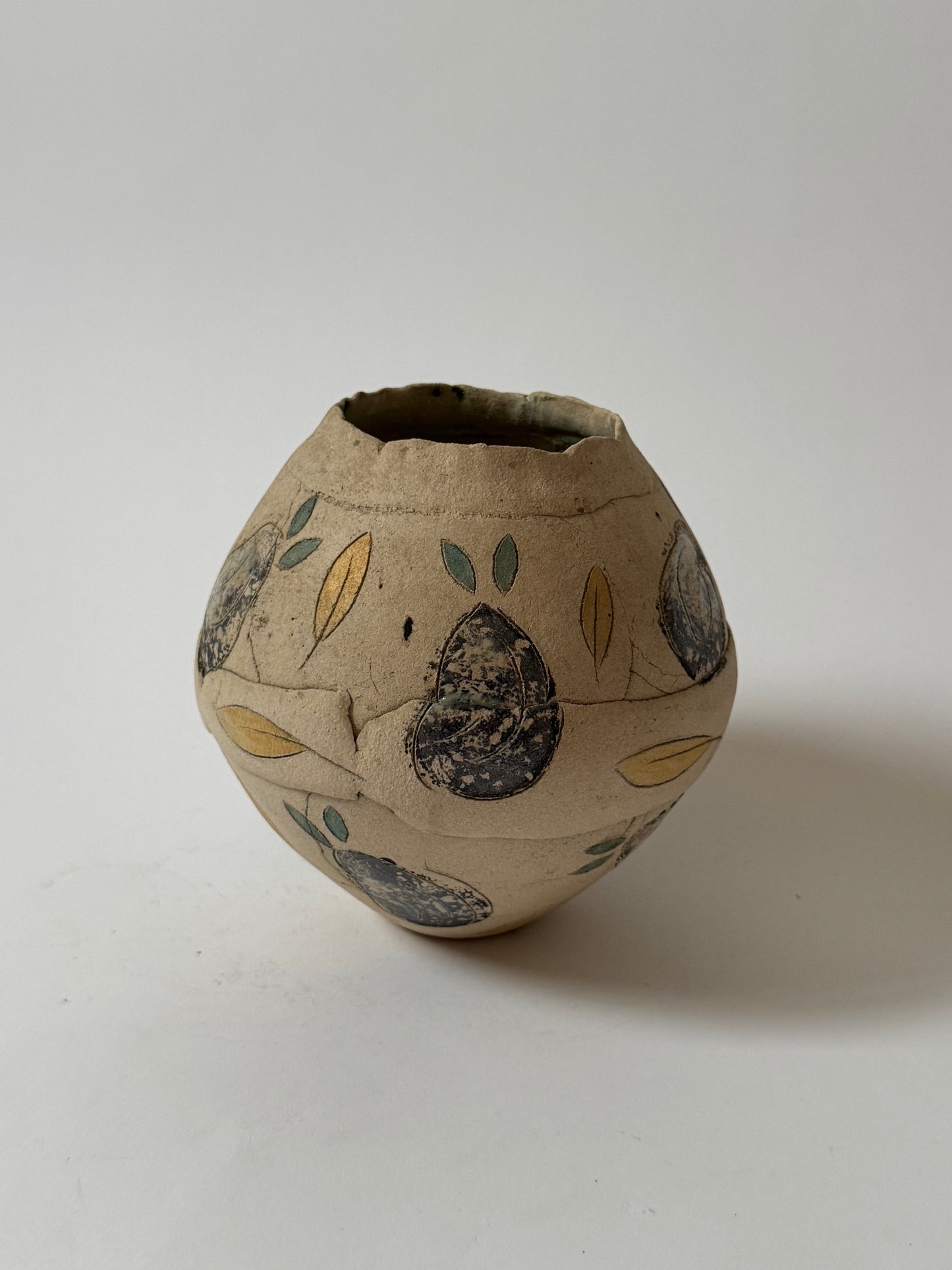 Delicate Irregular Pattern Vase