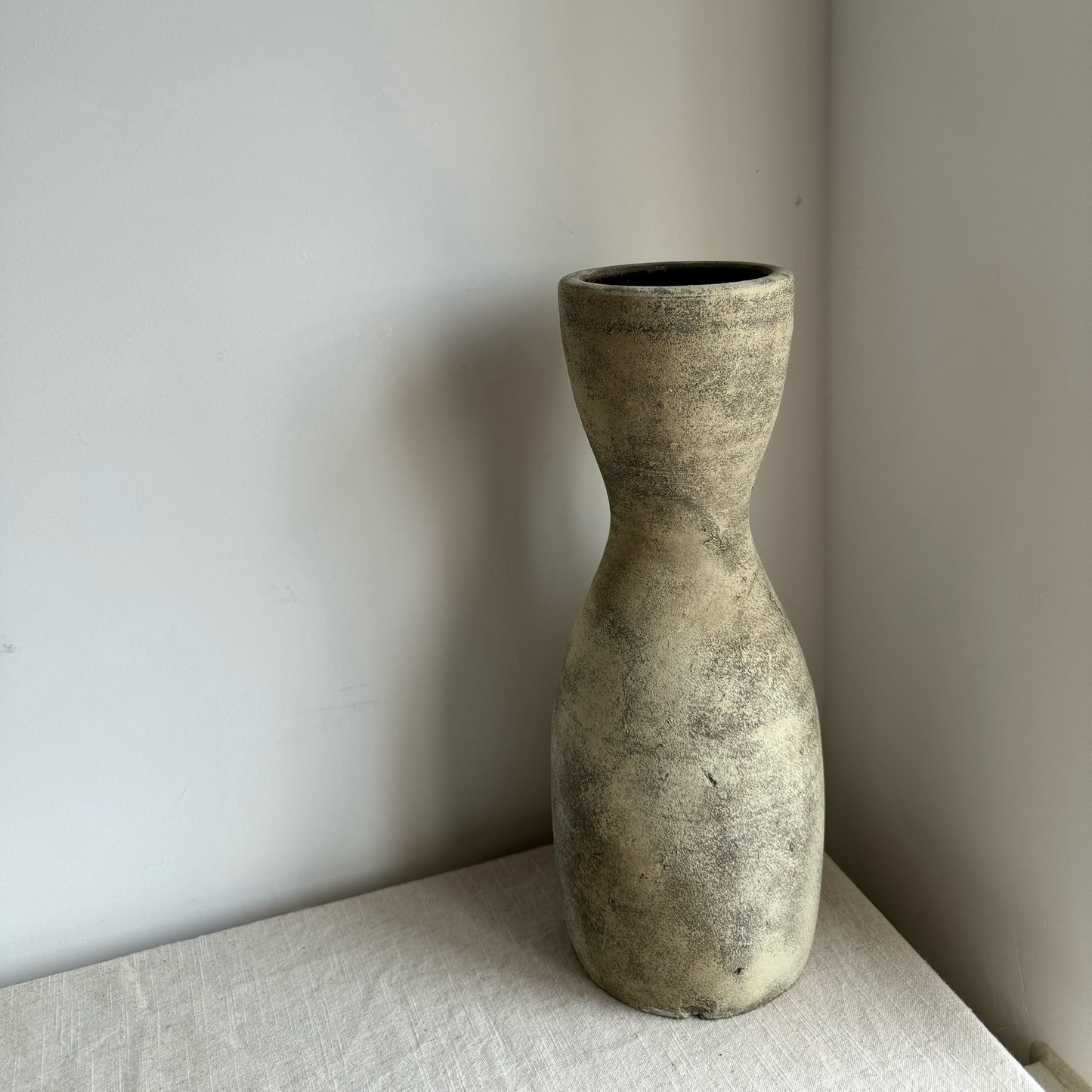 EARTH  |  unique tapered earthy vase