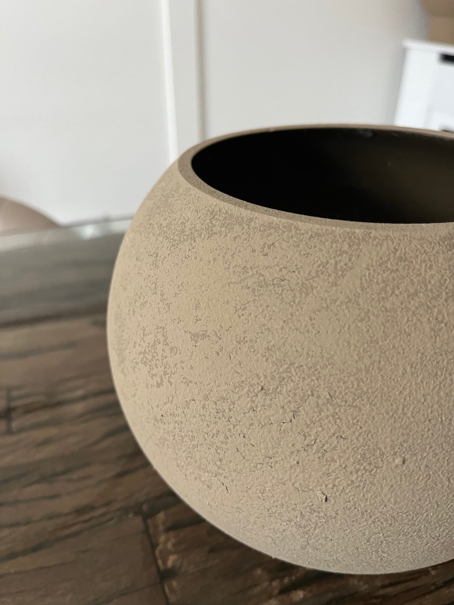 EARTH  |  light earthy brown rounded vase