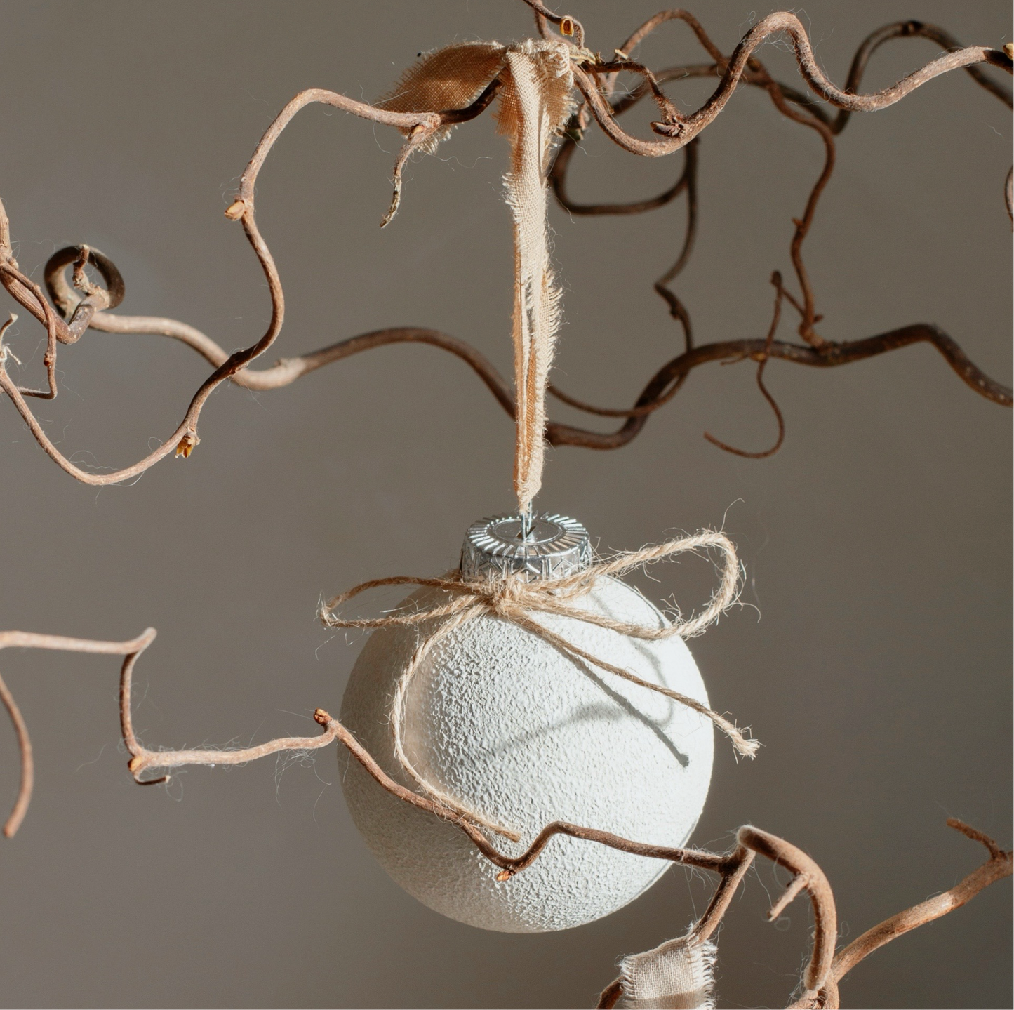 Rustic up-cycled bauble OFF - WHITE