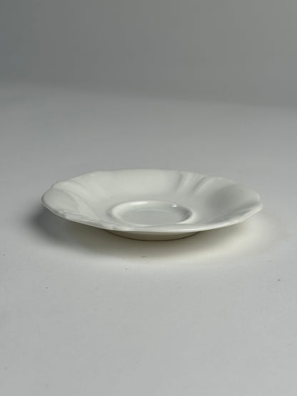 Victorian antique white glazed trinket dish