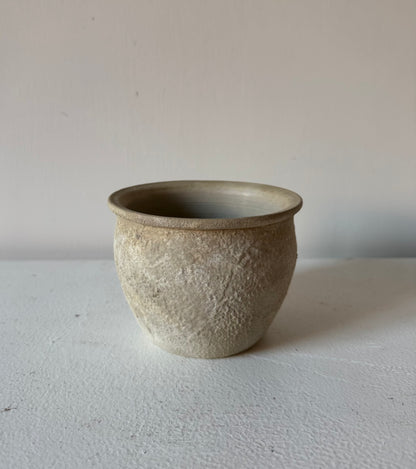 Up-cycled  |  small beige textured pot