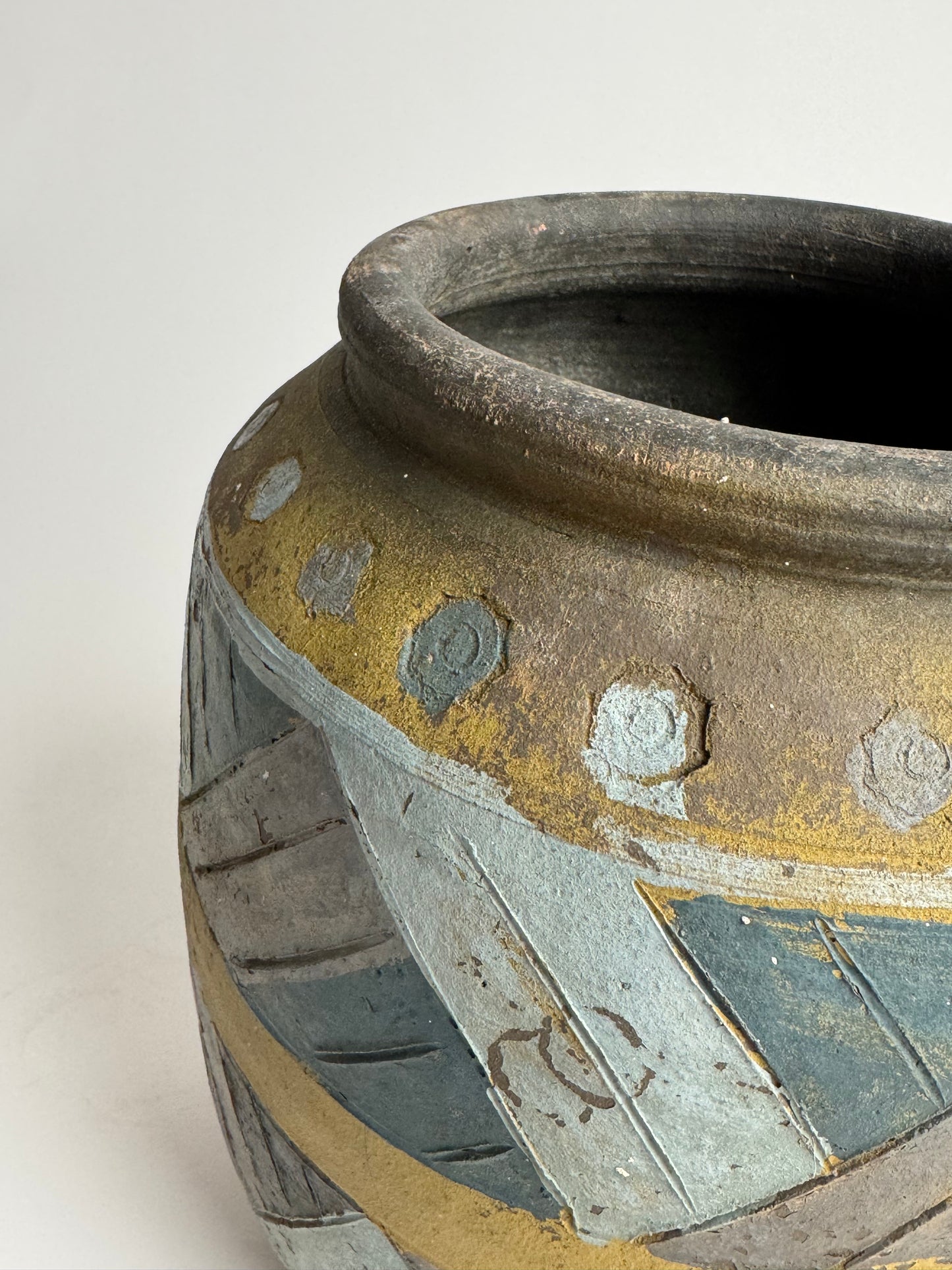 Large Vintage Geometric Rounded Pot