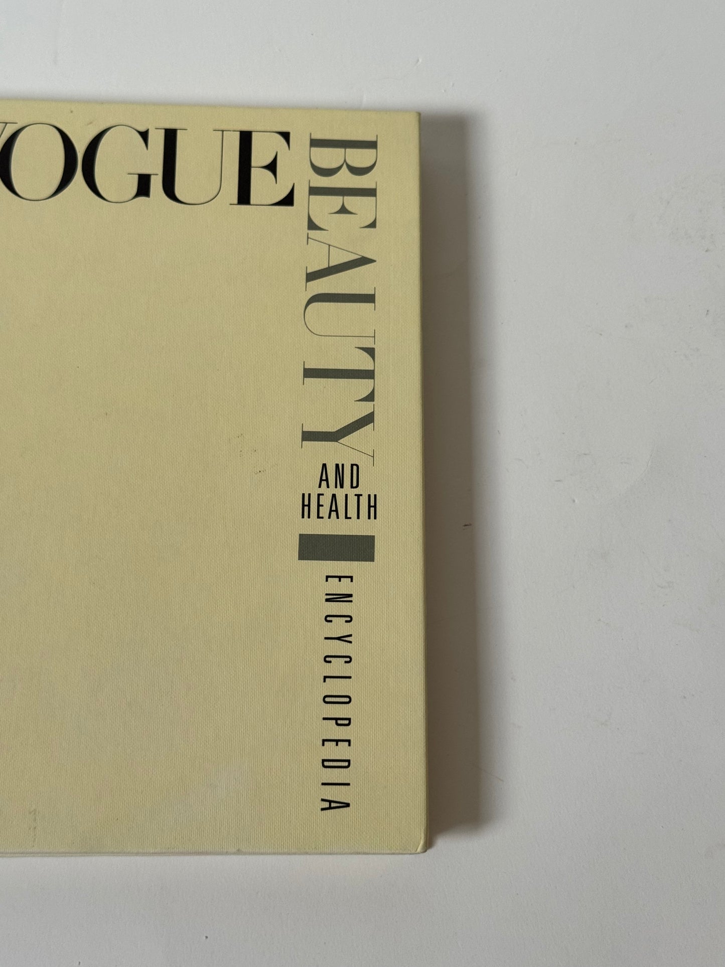 'VOGUE Beauty and Health Encyclopedia' Book