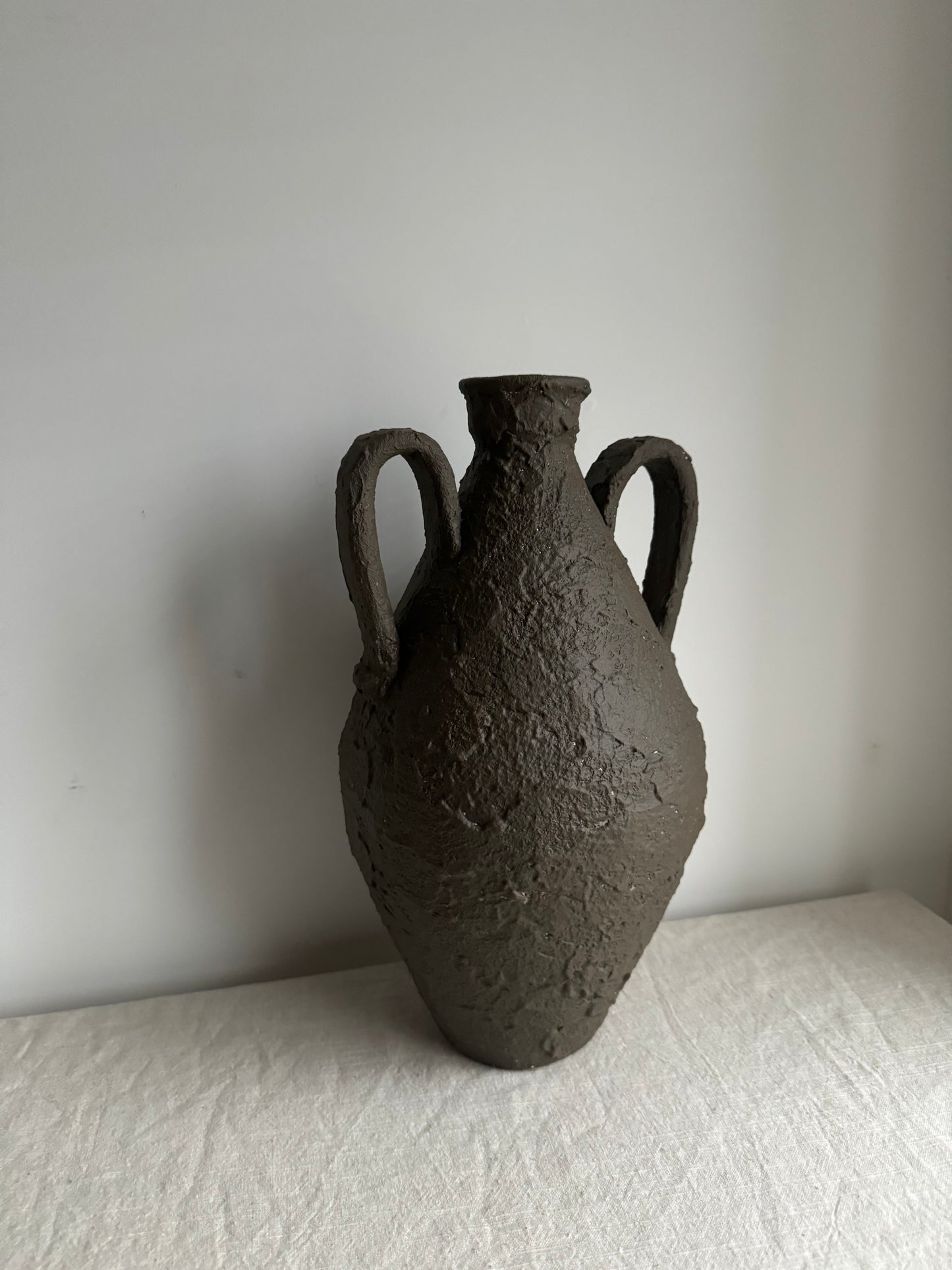 EARTH  |  heavy texture ombre vessel