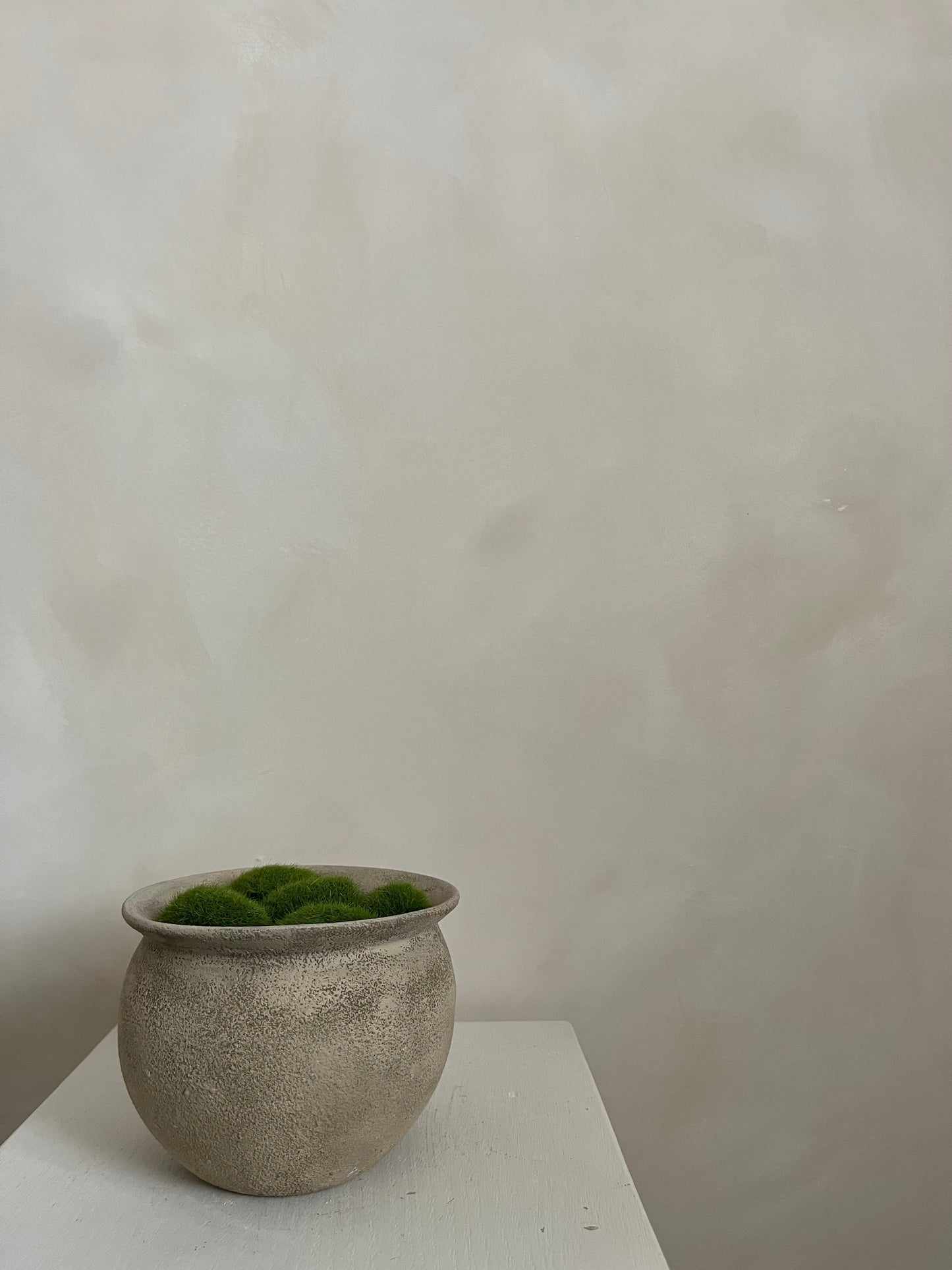 EARTH  |  light brown textured pot