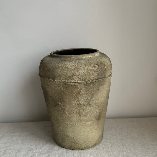 EARTH  |  textured earthy line detail vase