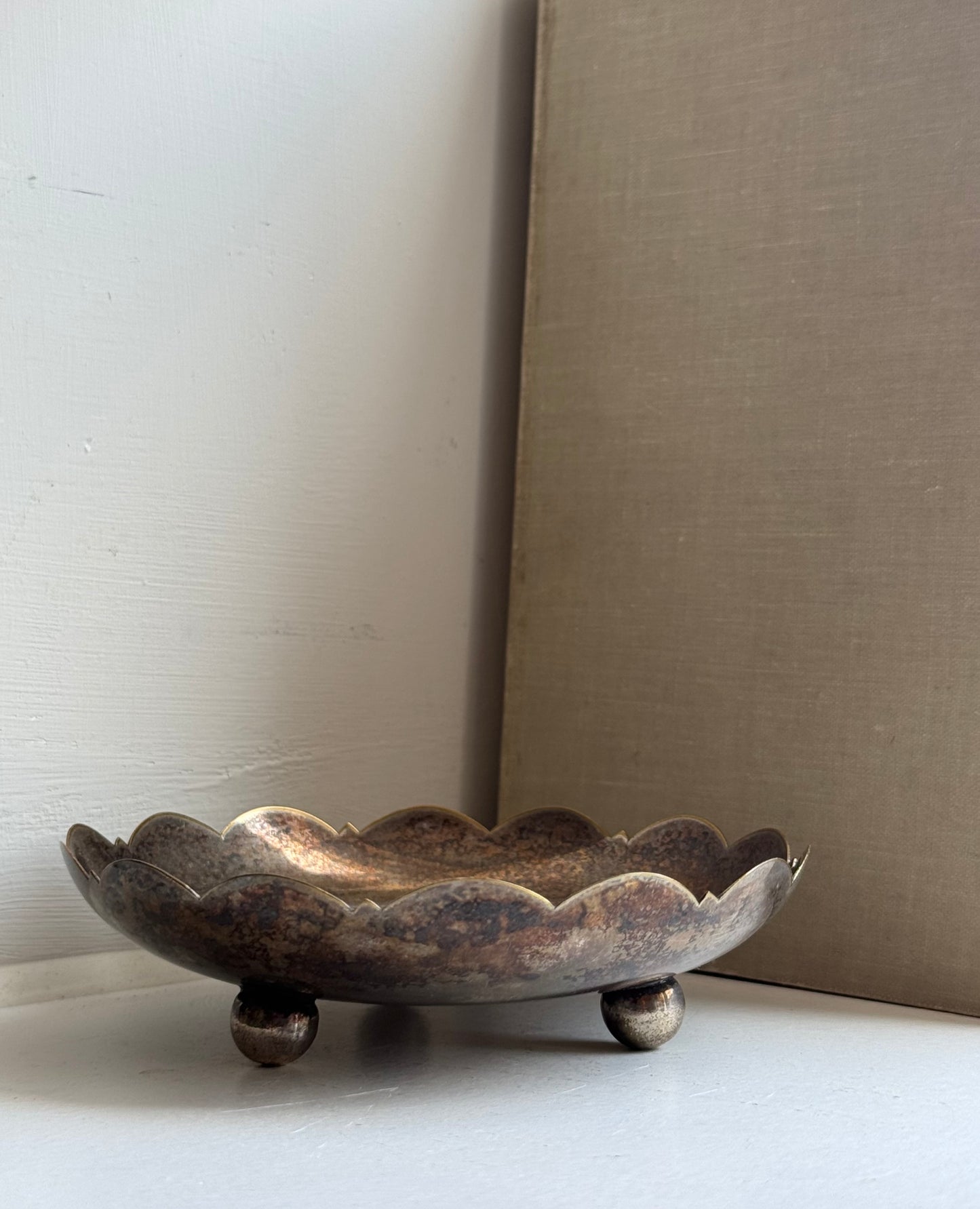 Scalloped Edge Vintage Dish