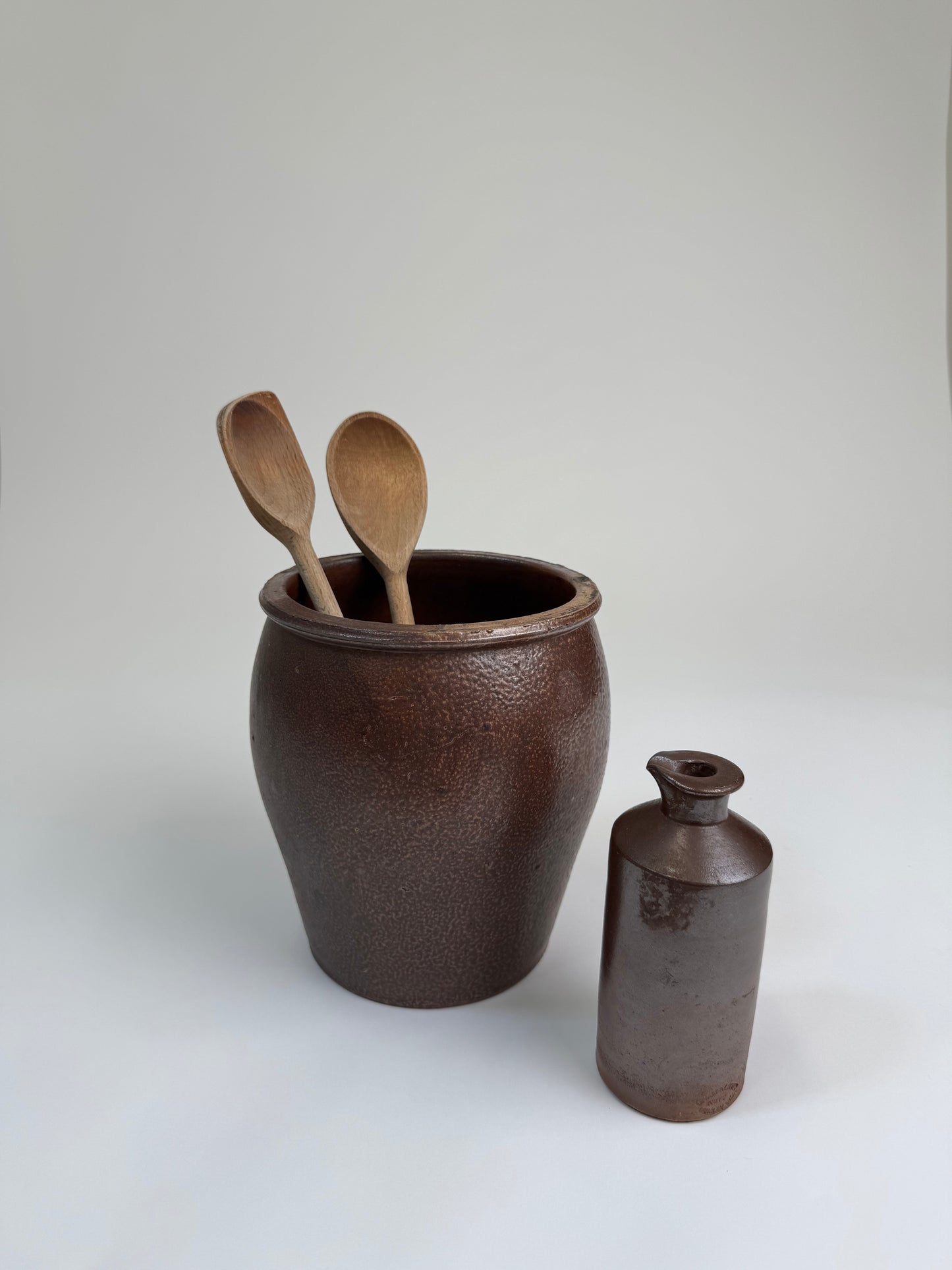 Vintage brown earthenware pot