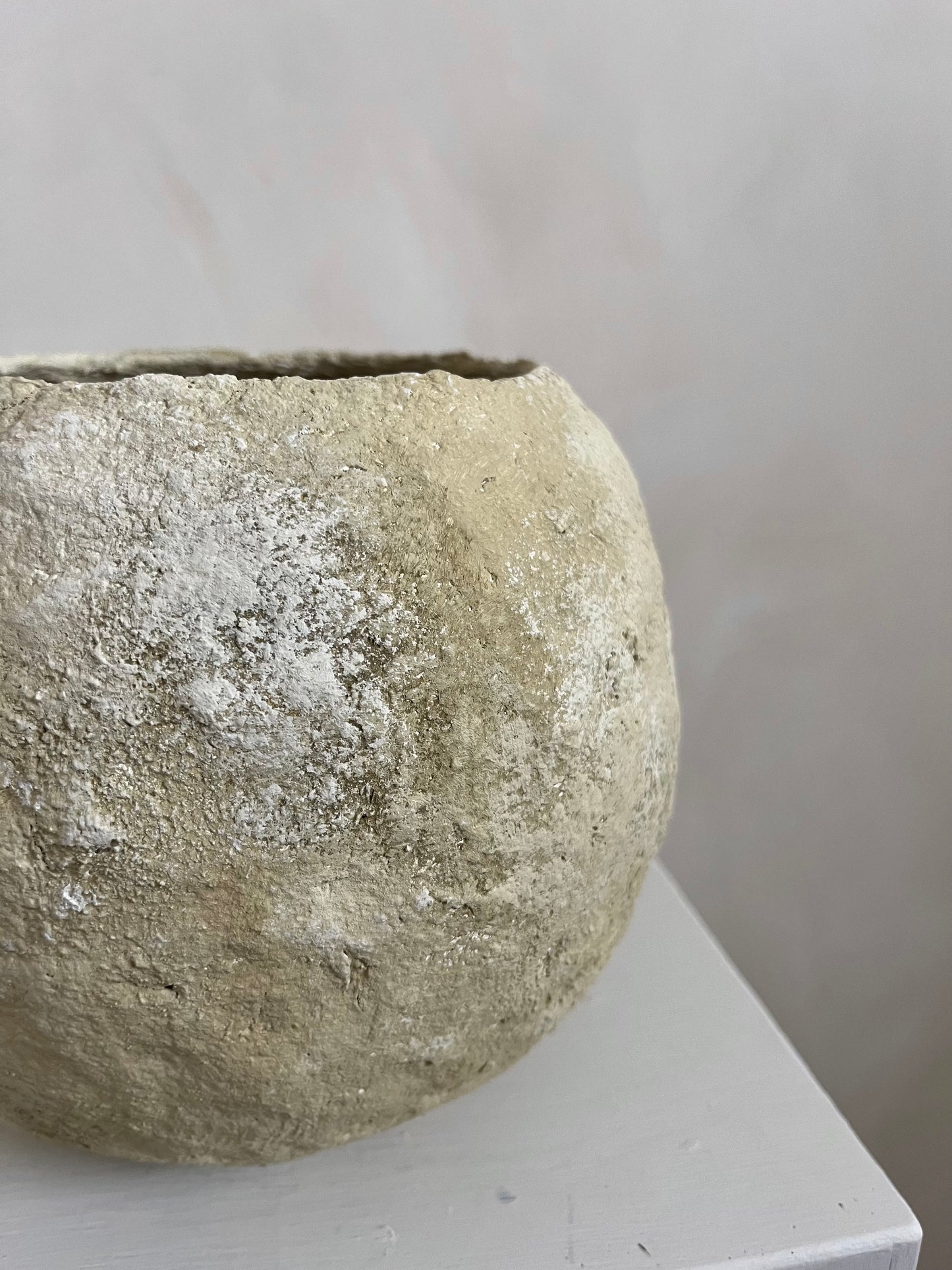 EARTH  |  heavily textured round bowl vase