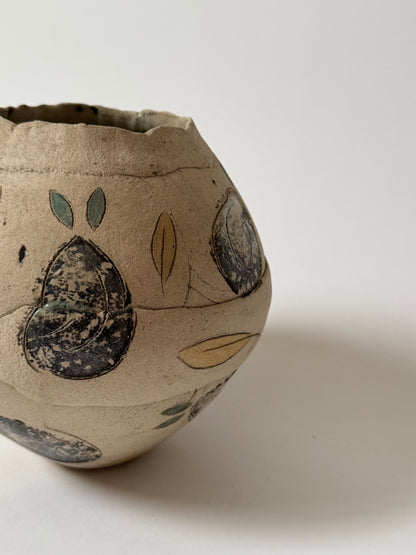 Delicate Irregular Pattern Vase