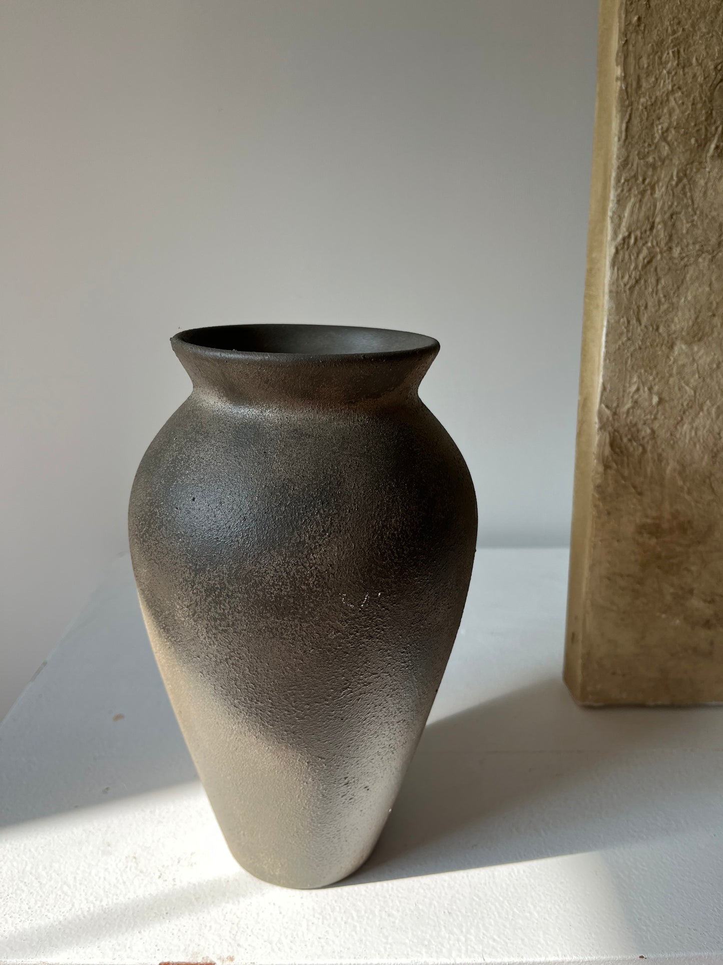 EARTH  |  dark brown classic slim vase