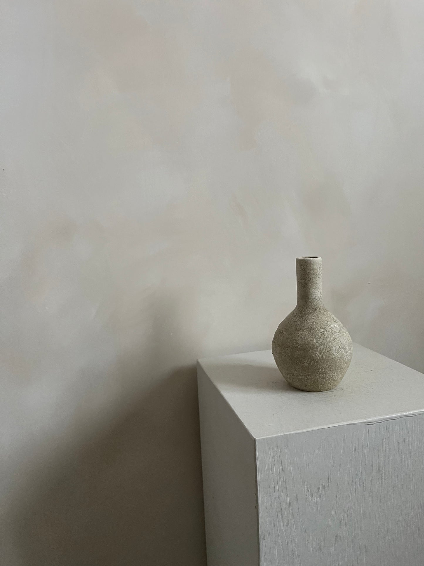 CLOUD  |  small quirky textured vase