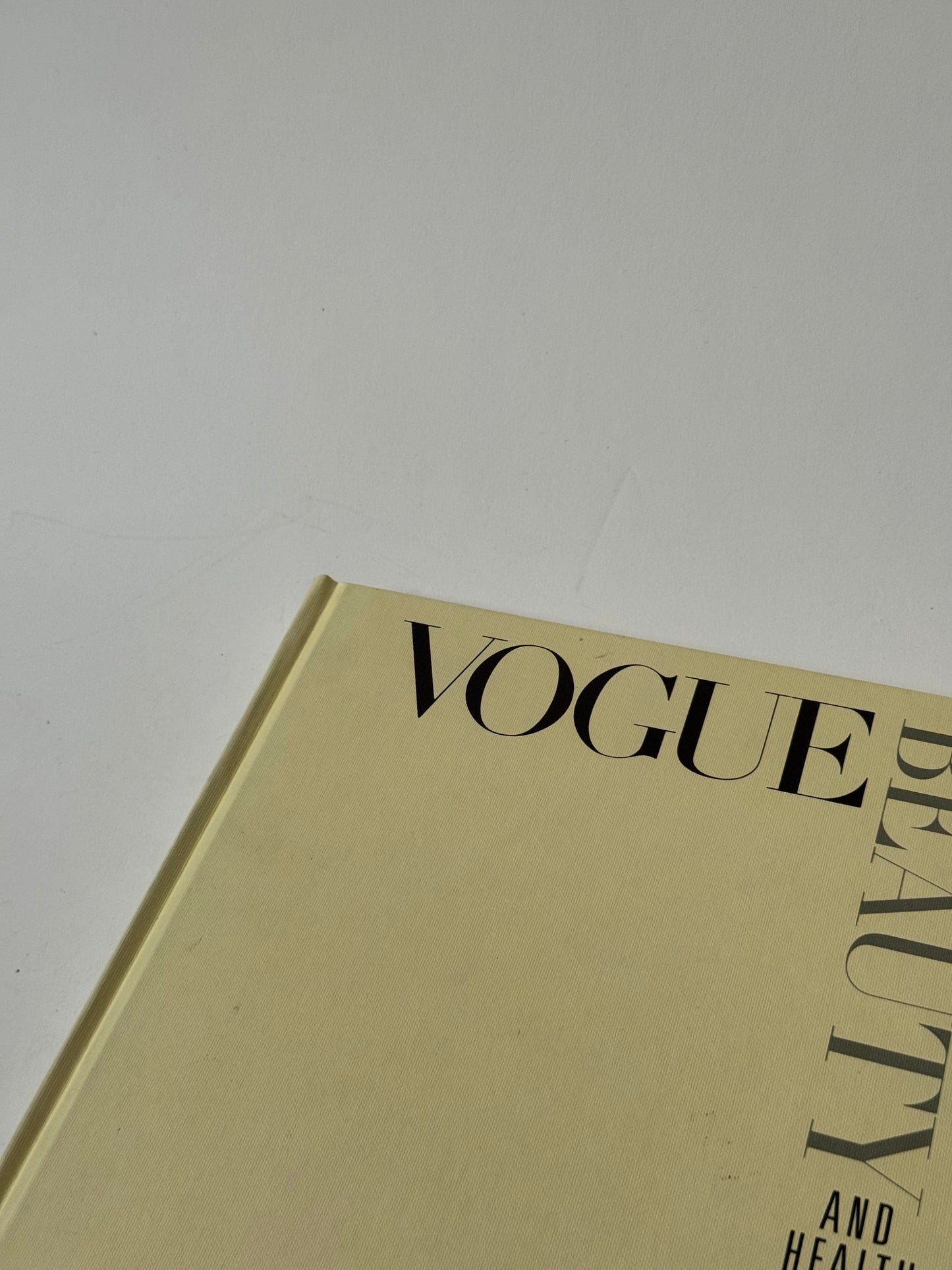 'VOGUE Beauty and Health Encyclopedia' Book