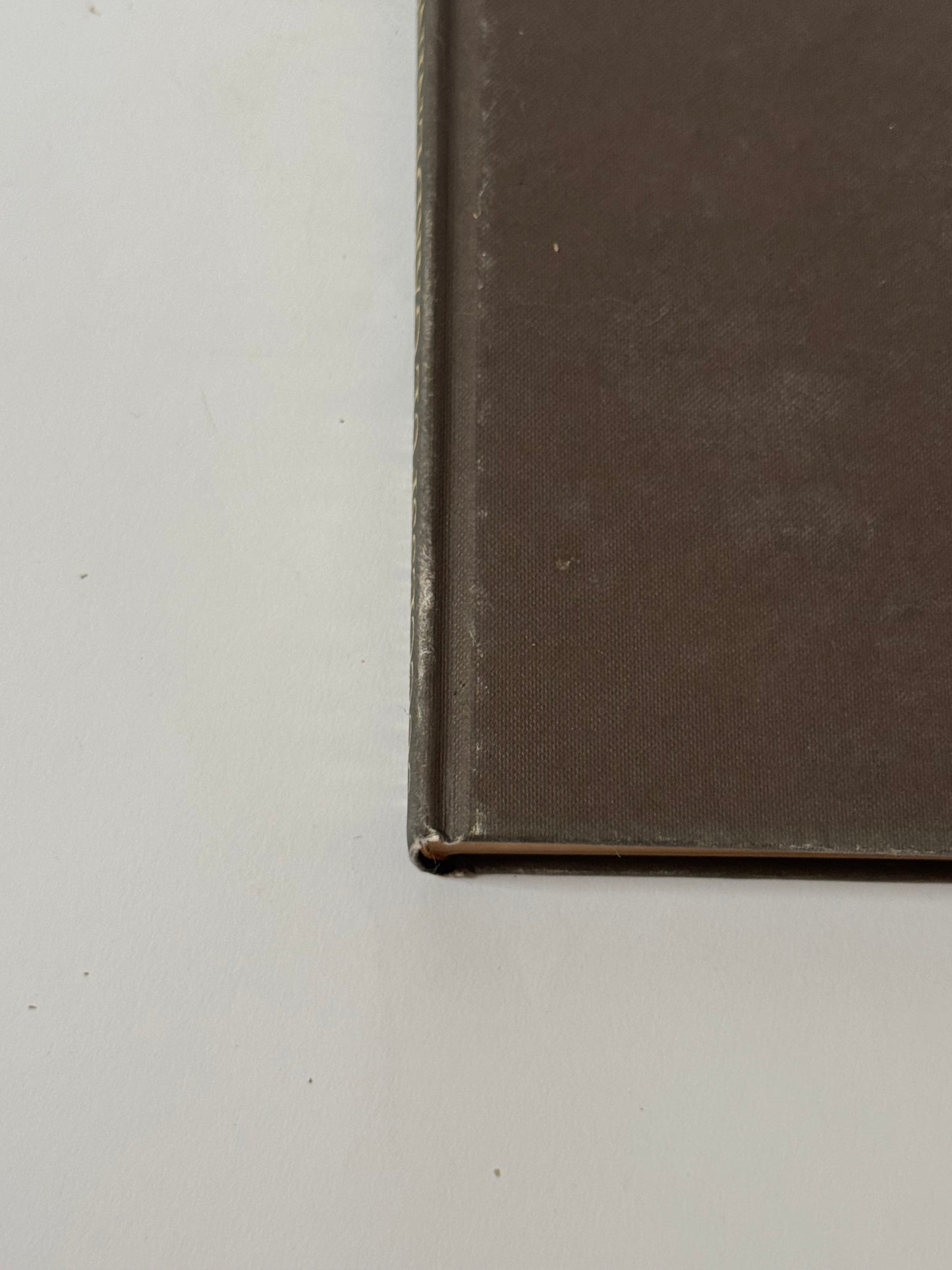 'The Practical Guide to Successful Gardening' Decorative Book