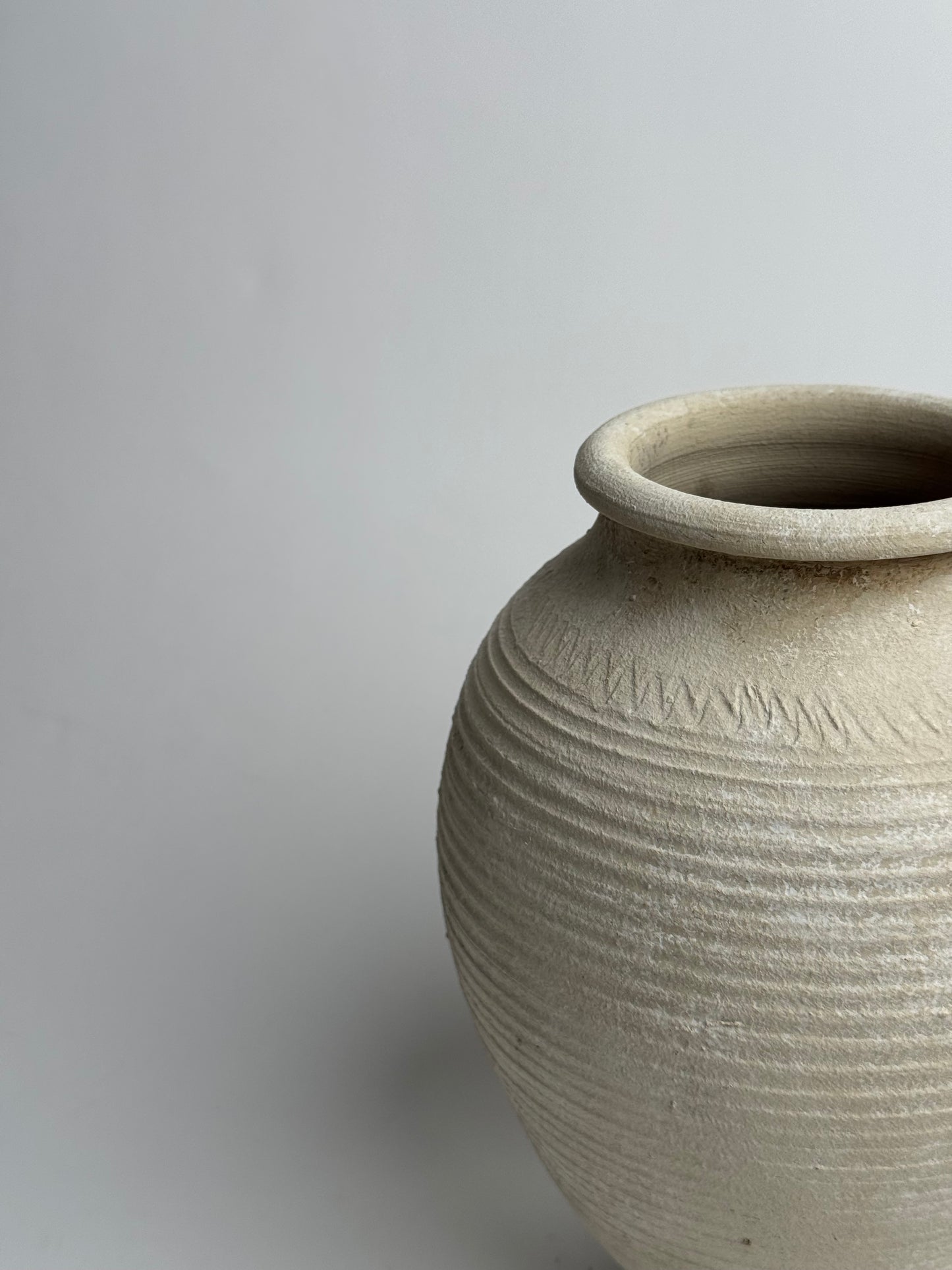Up-Cycled | Line Detail Off-White Rounded Vase